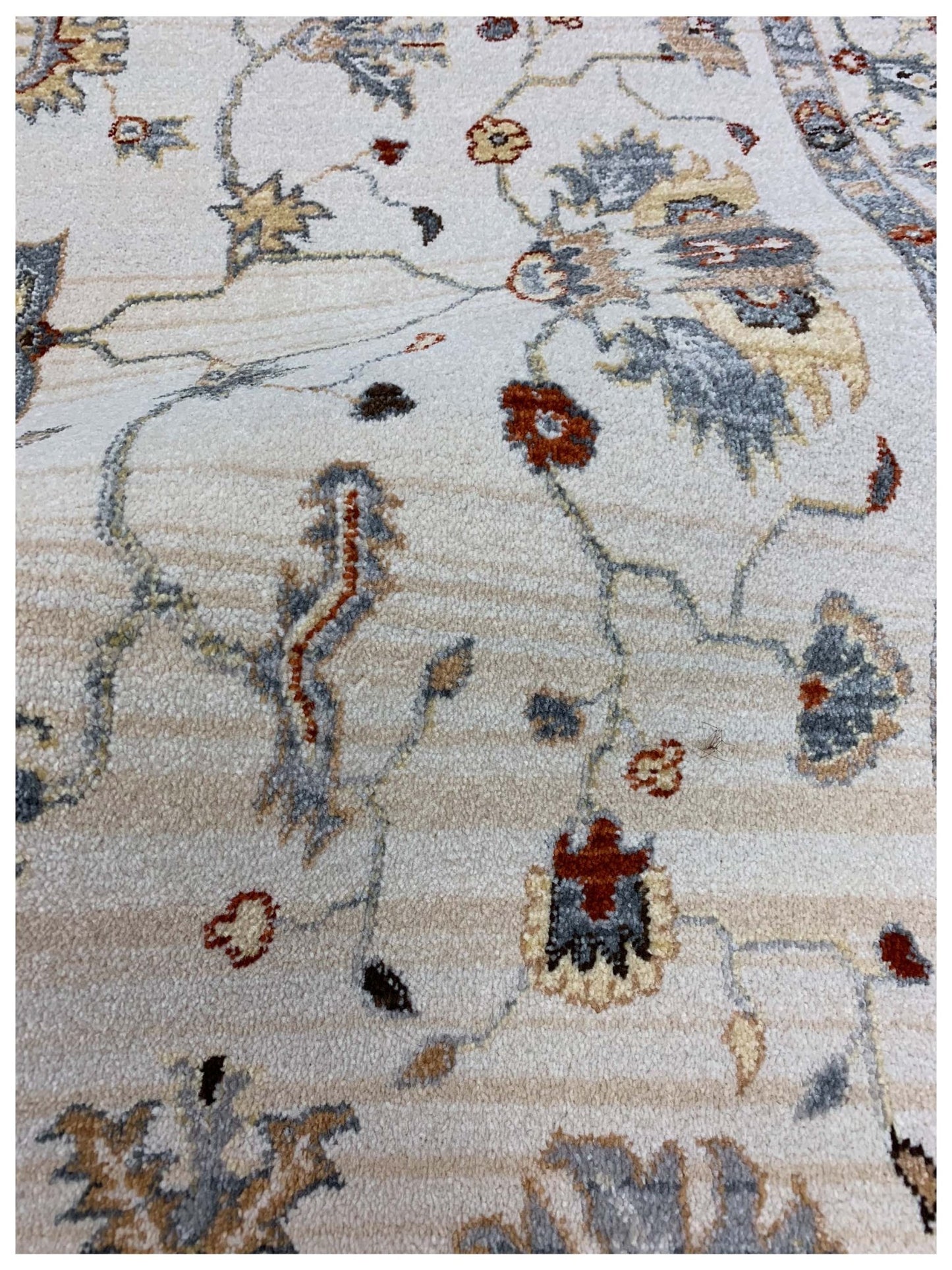 Artisan Amy Ivory Traditional Machinemade Rug - Rugs - Artisan - Atlanta Designer Rugs