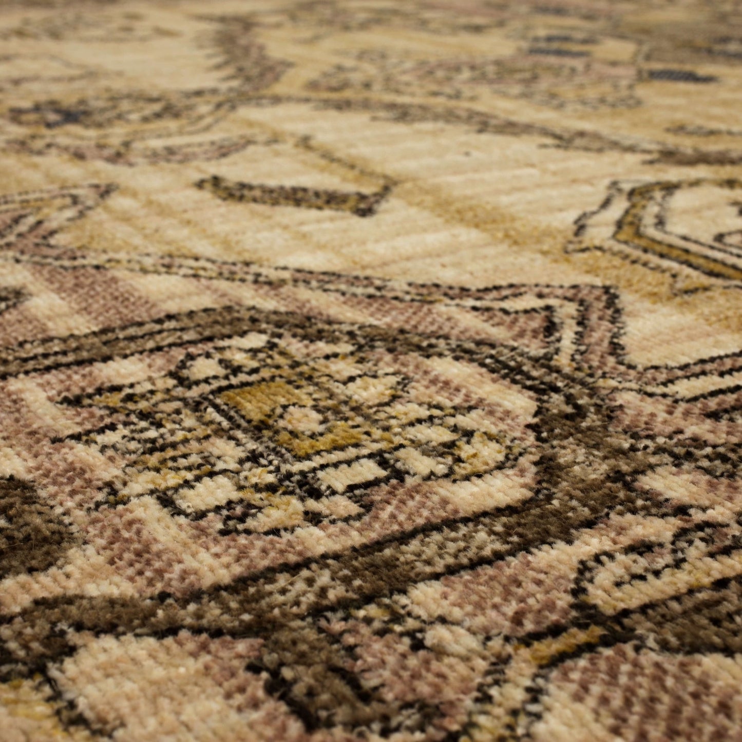 Karastan Bedouin 92598 Gold Traditional Machinemade Rug - Rugs - Karastan - Atlanta Designer Rugs