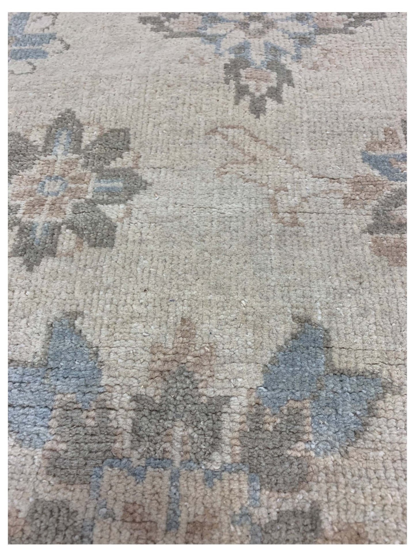 Artisan Emma Ivory Traditional Knotted Rug - Rugs - Artisan - Atlanta Designer Rugs