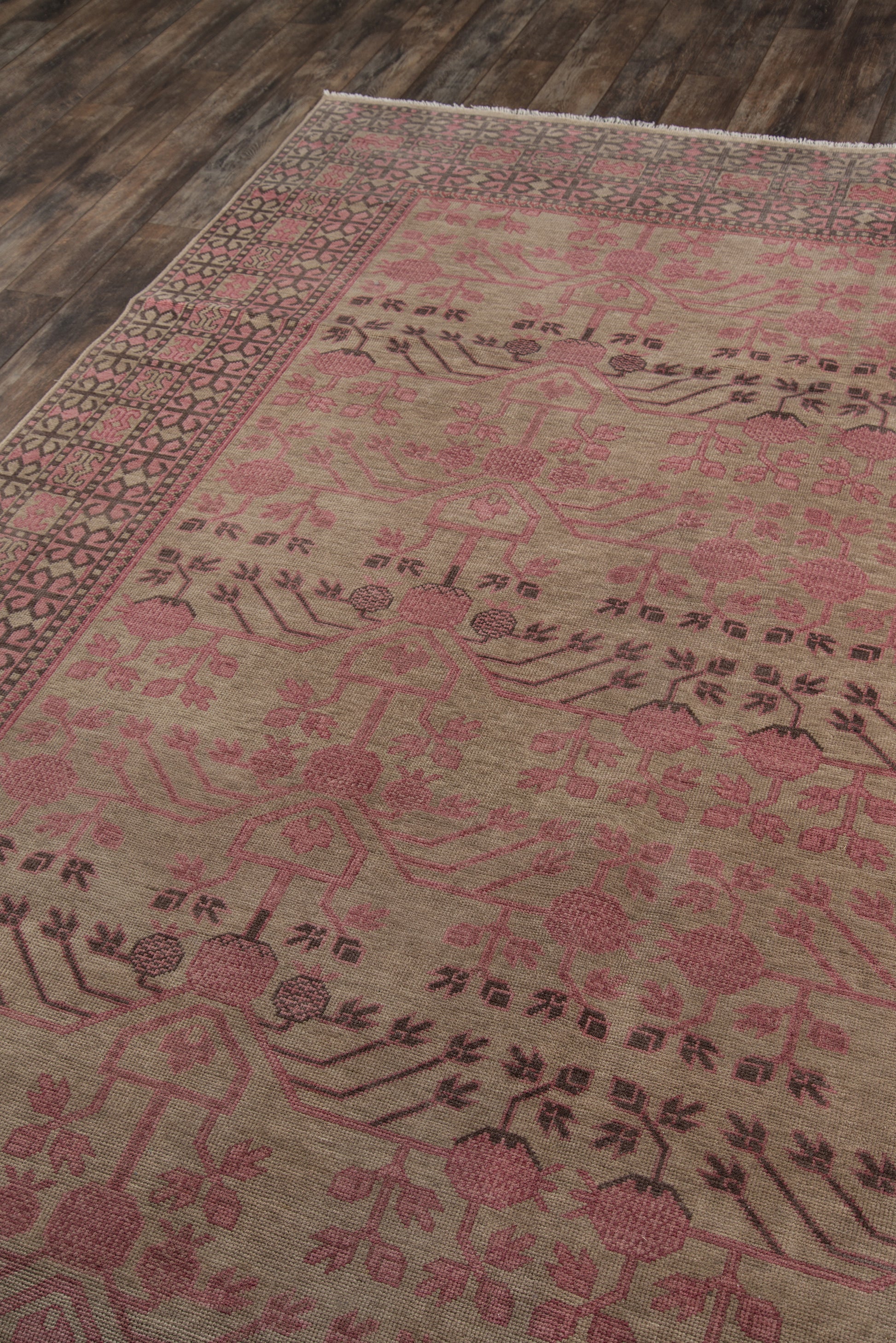 Momeni Banaras  Pink  Traditional