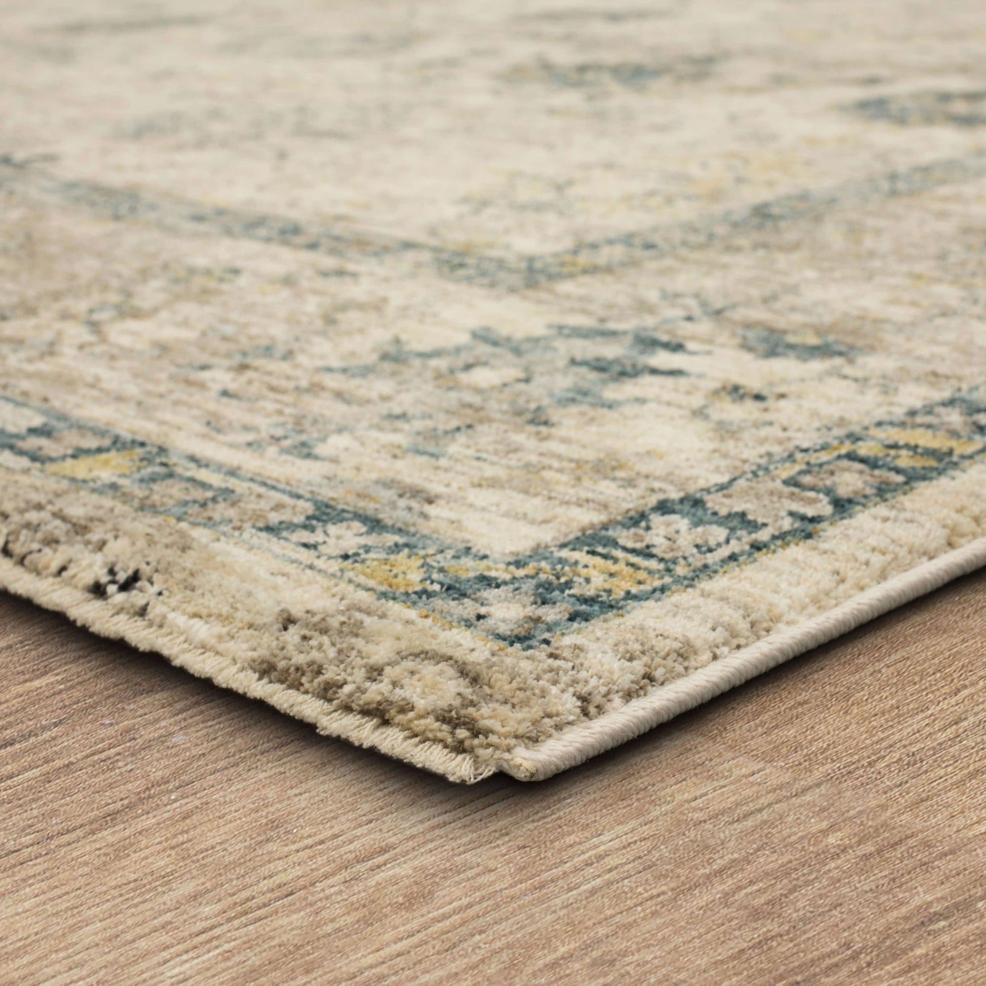 Karastan Marash RG844 Cream Traditional Machinemade Rug - Rugs - Karastan - Atlanta Designer Rugs