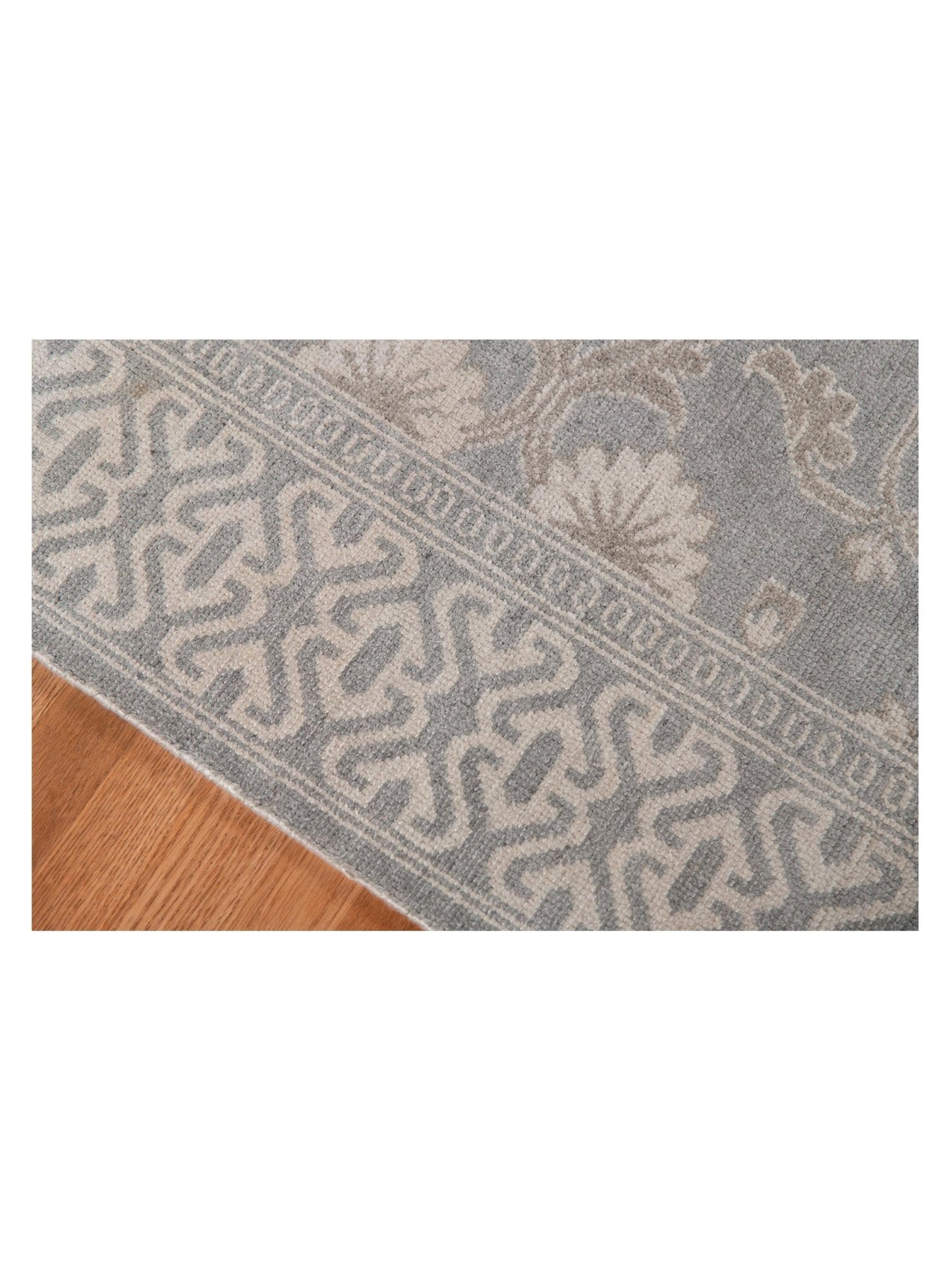 Limited EMRALD EM - 202 GRAY Traditional Knotted Rug - Rugs - Limited - Atlanta Designer Rugs