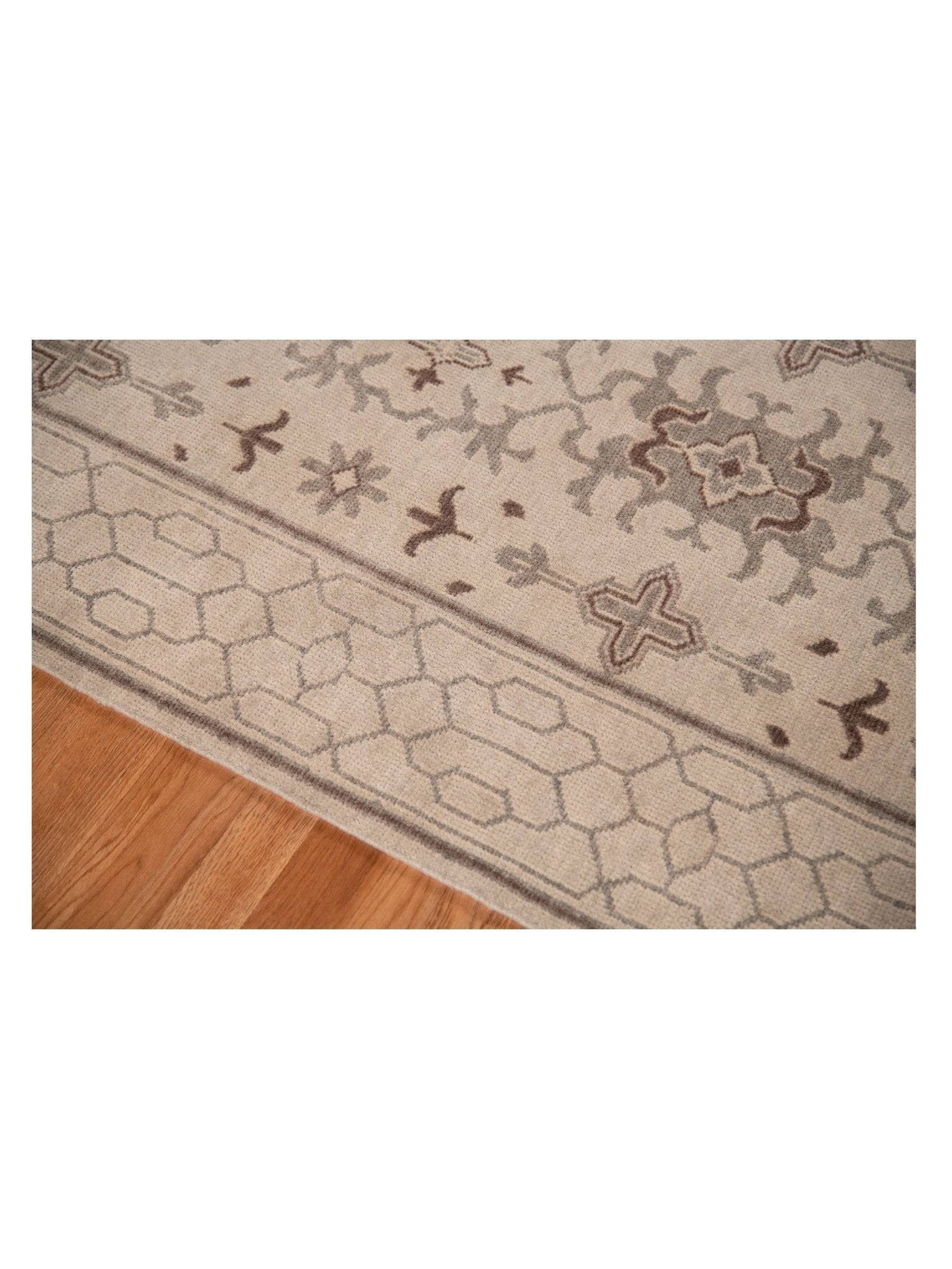 Limited EMRALD EM - 207 TAUPE Traditional Knotted Rug - Rugs - Limited - Atlanta Designer Rugs