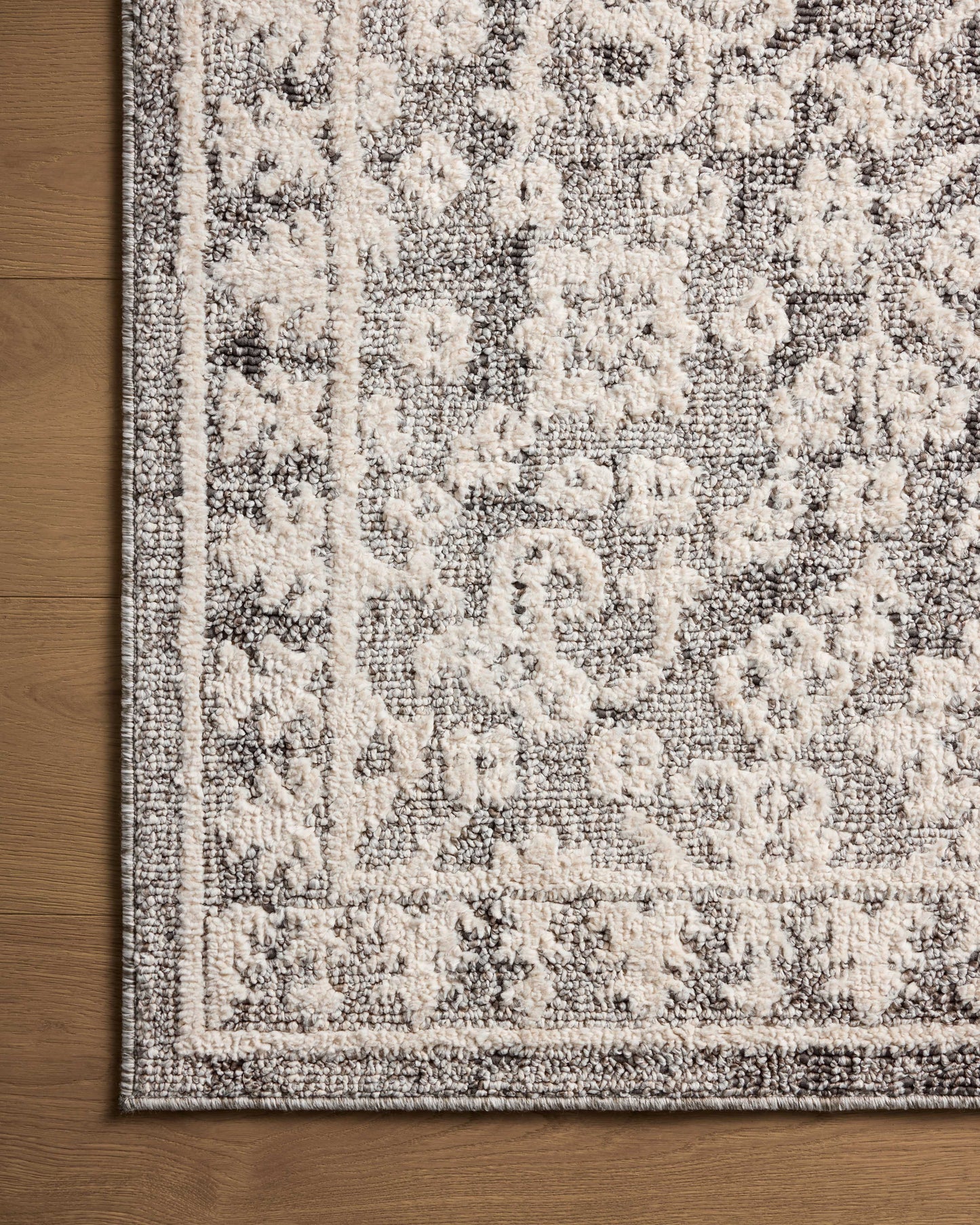 Magnolia Home Gigi GIG-01 Grey Ivory Transitional Power Loomed Rug