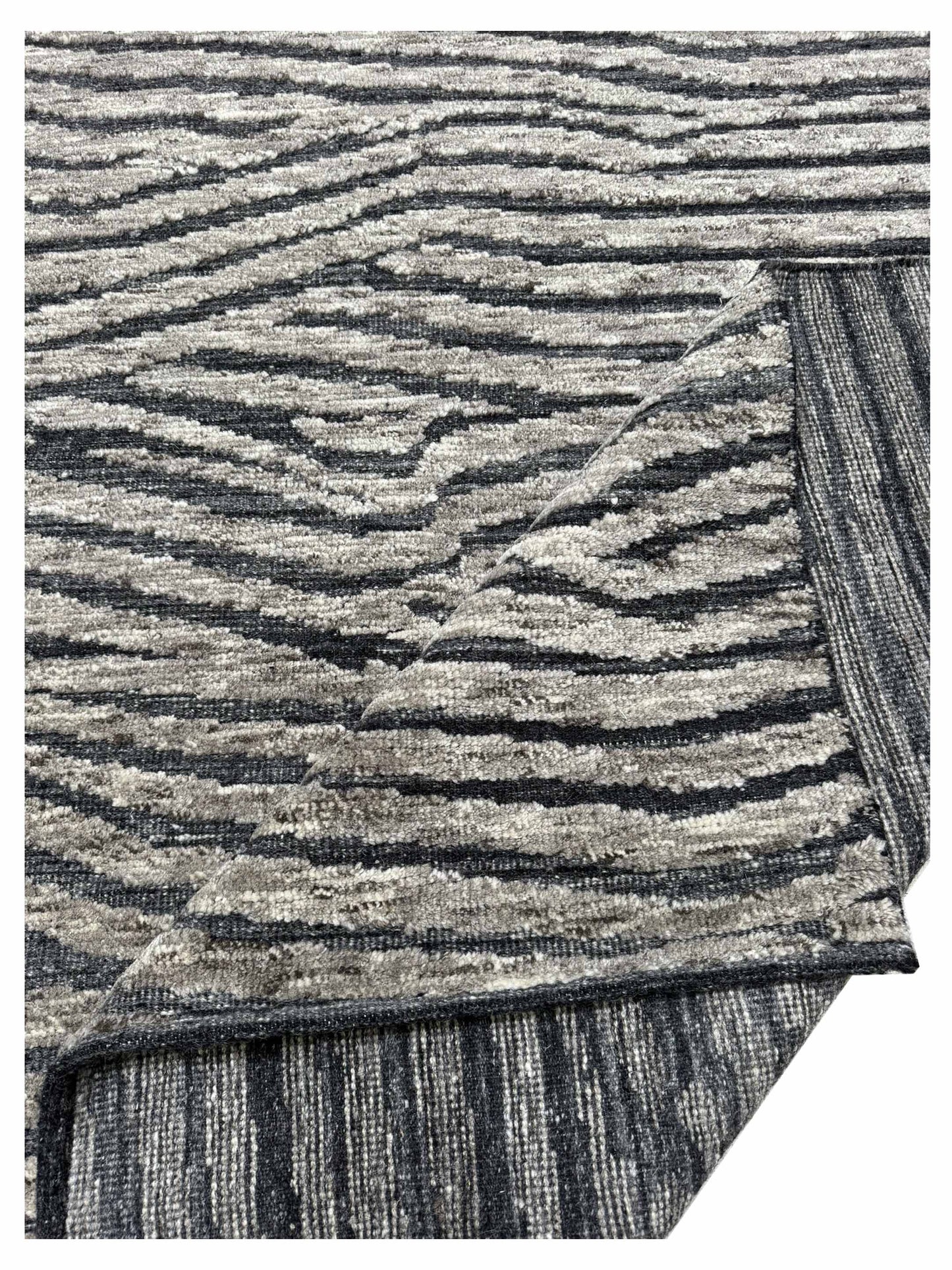 Artisan Harmony  Grey Black Contemporary Knotted Rug