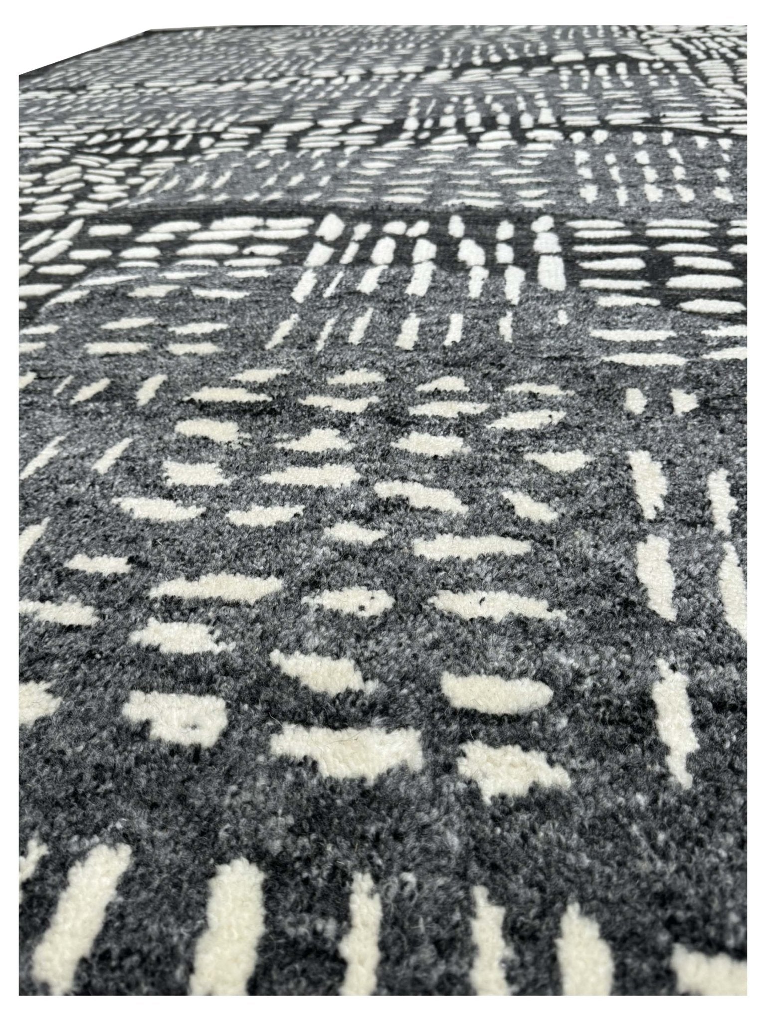 Artisan Harmony Grey Black Contemporary Knotted Rug - Rugs - Artisan - Atlanta Designer Rugs