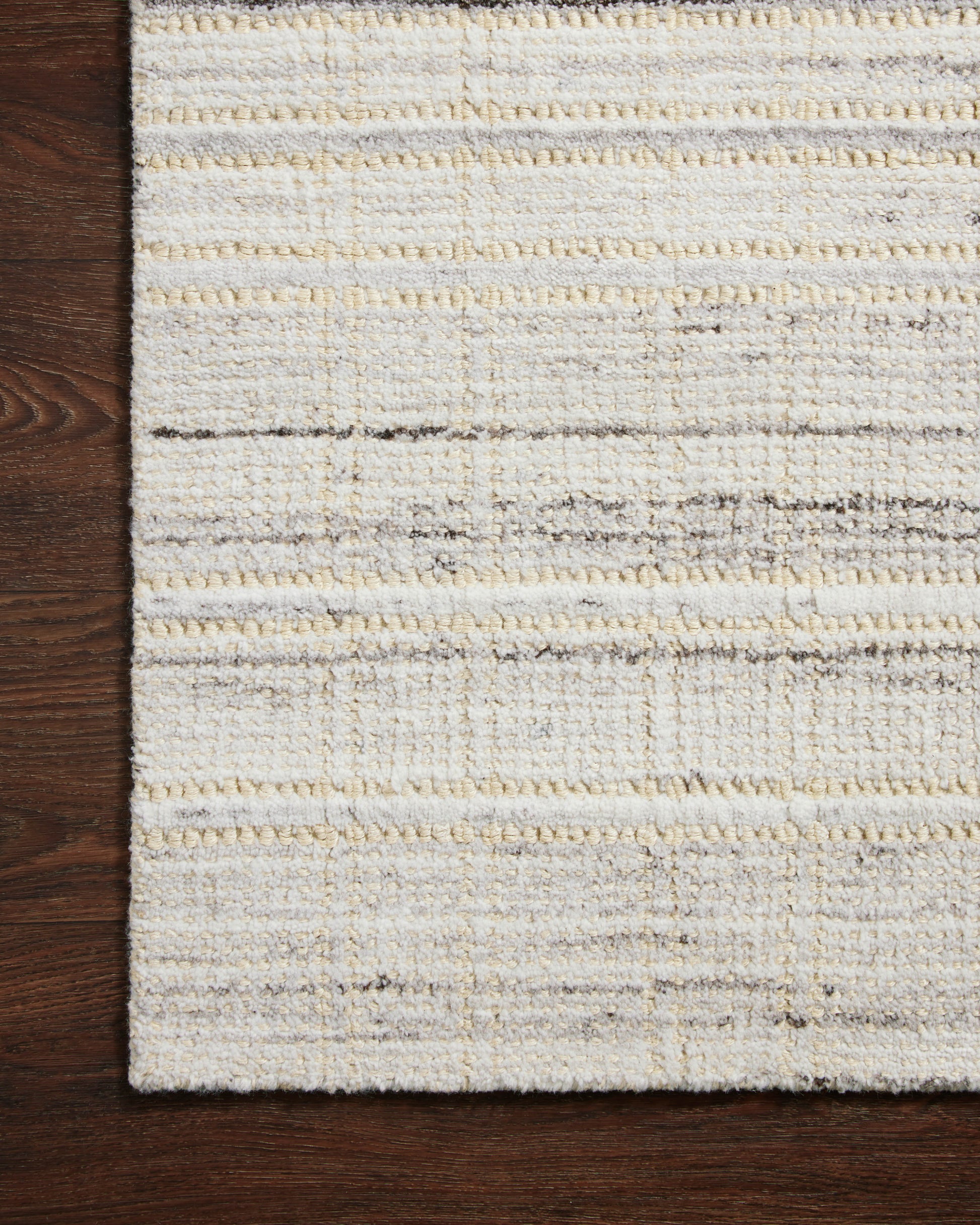 Loloi JAMIE JEM-01 Ivory Dove Transitional Hand Loomed Rug