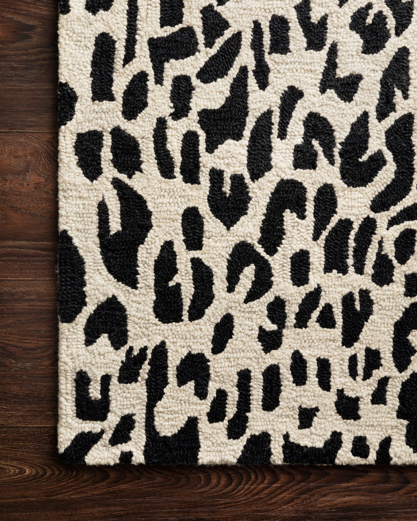 Loloi MASAI MAS-02 Black Ivory Contemporary Hooked Rug