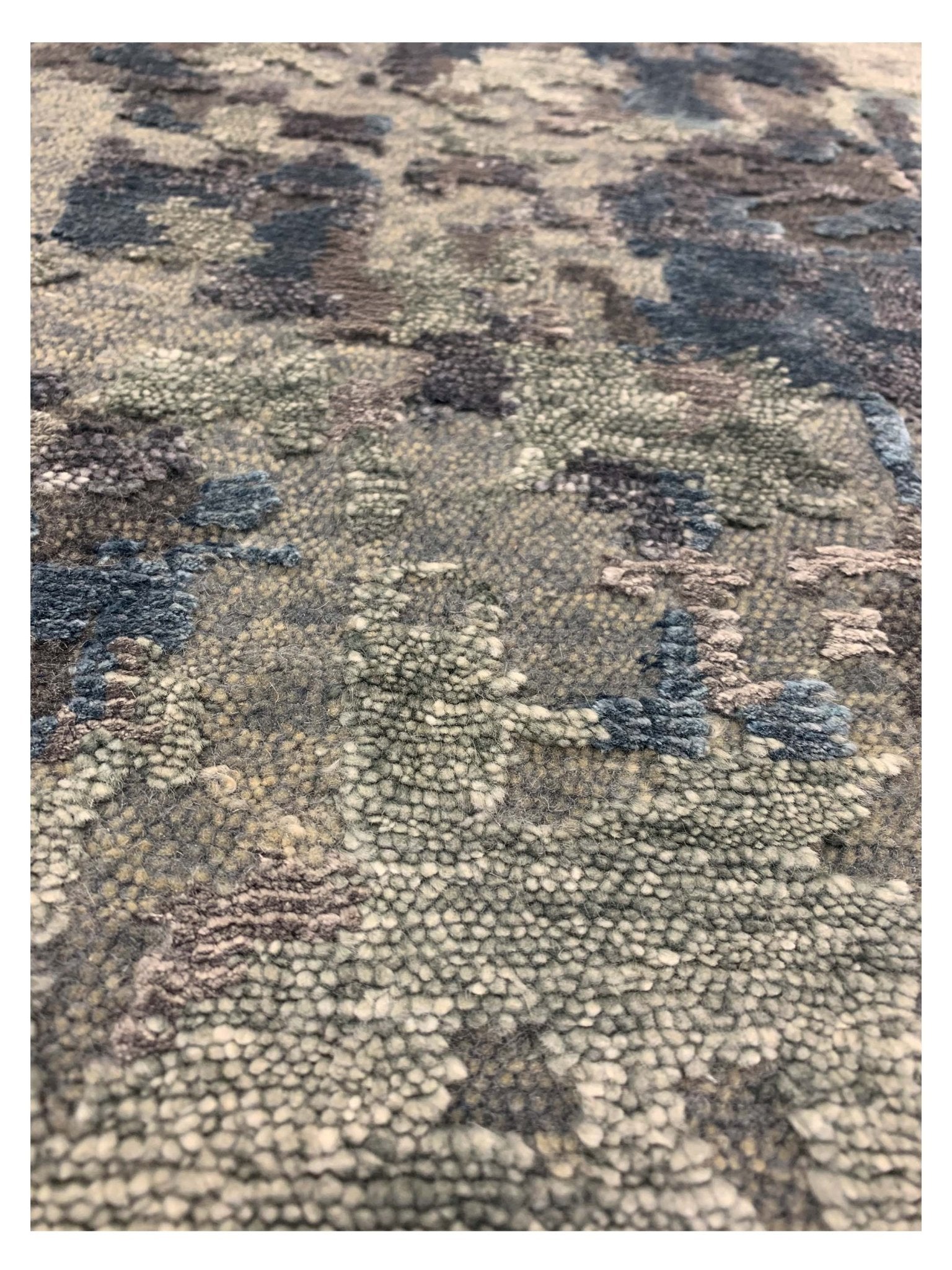 Artisan Toni Silver Grey Transitional Knotted Rug - Rugs - Artisan - Atlanta Designer Rugs