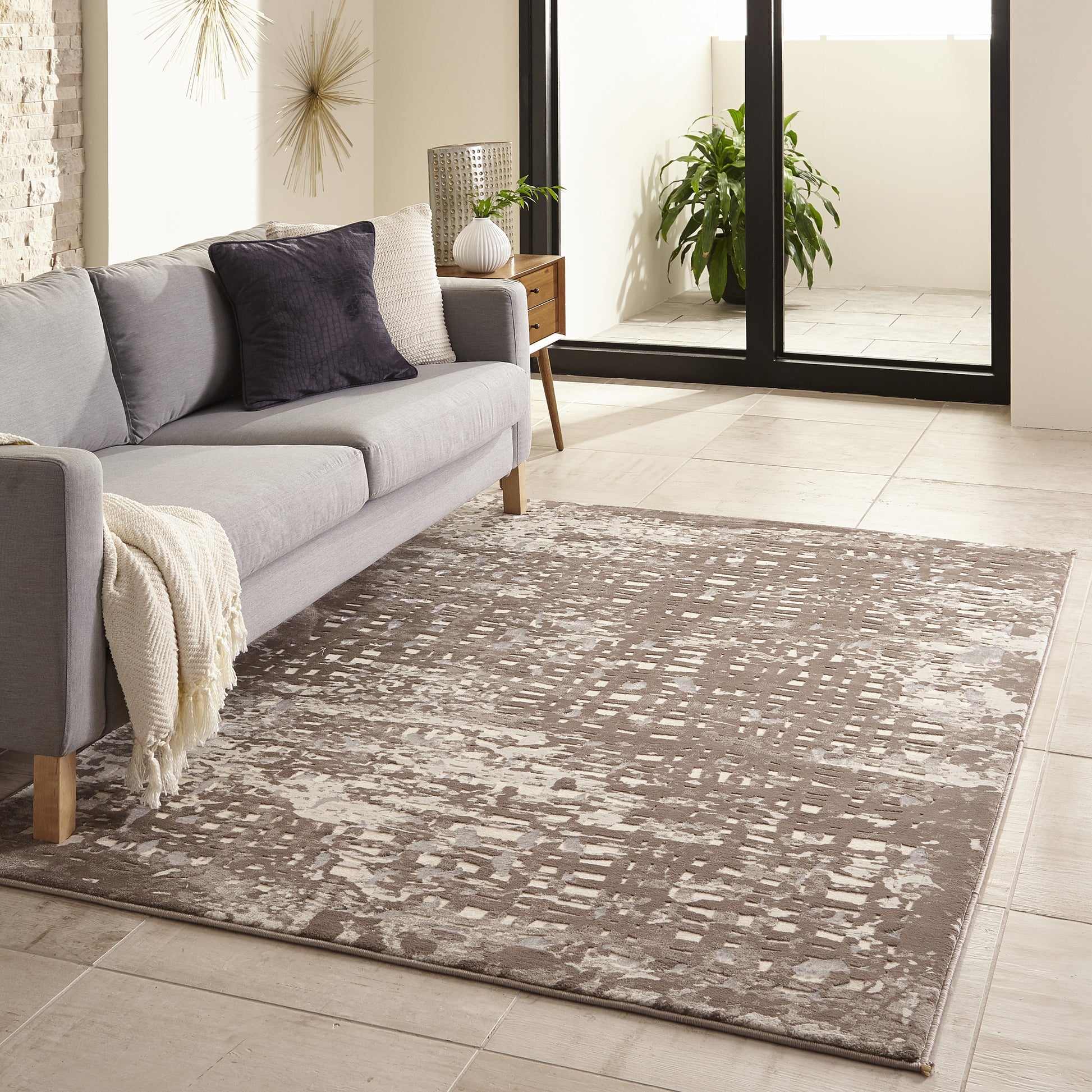 Momeni Monterey  Beige  Contemporary