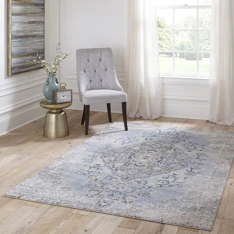 Momeni Amelia AM-02 Light Blue Traditional Machine Made Rug