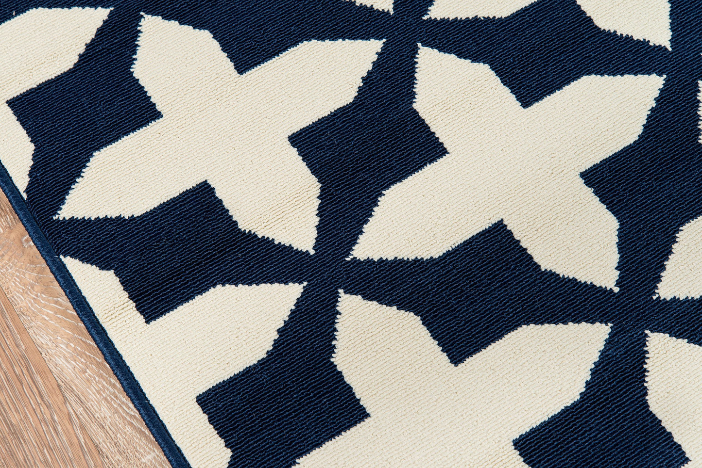 Momeni Baja BAJ12 Navy Contemporary Machine Made Rug