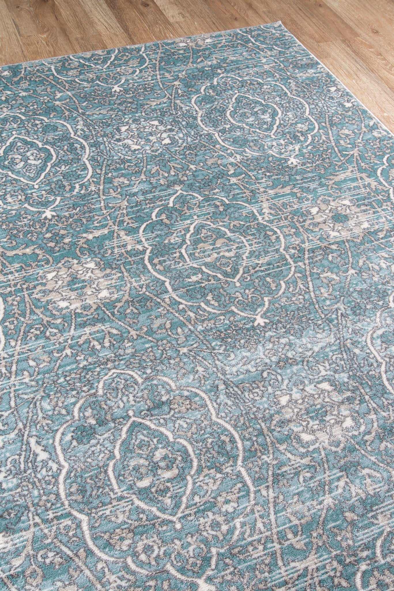 Momeni Brooklyn Heights BH-07 Blue Transitional Machine Made Rug