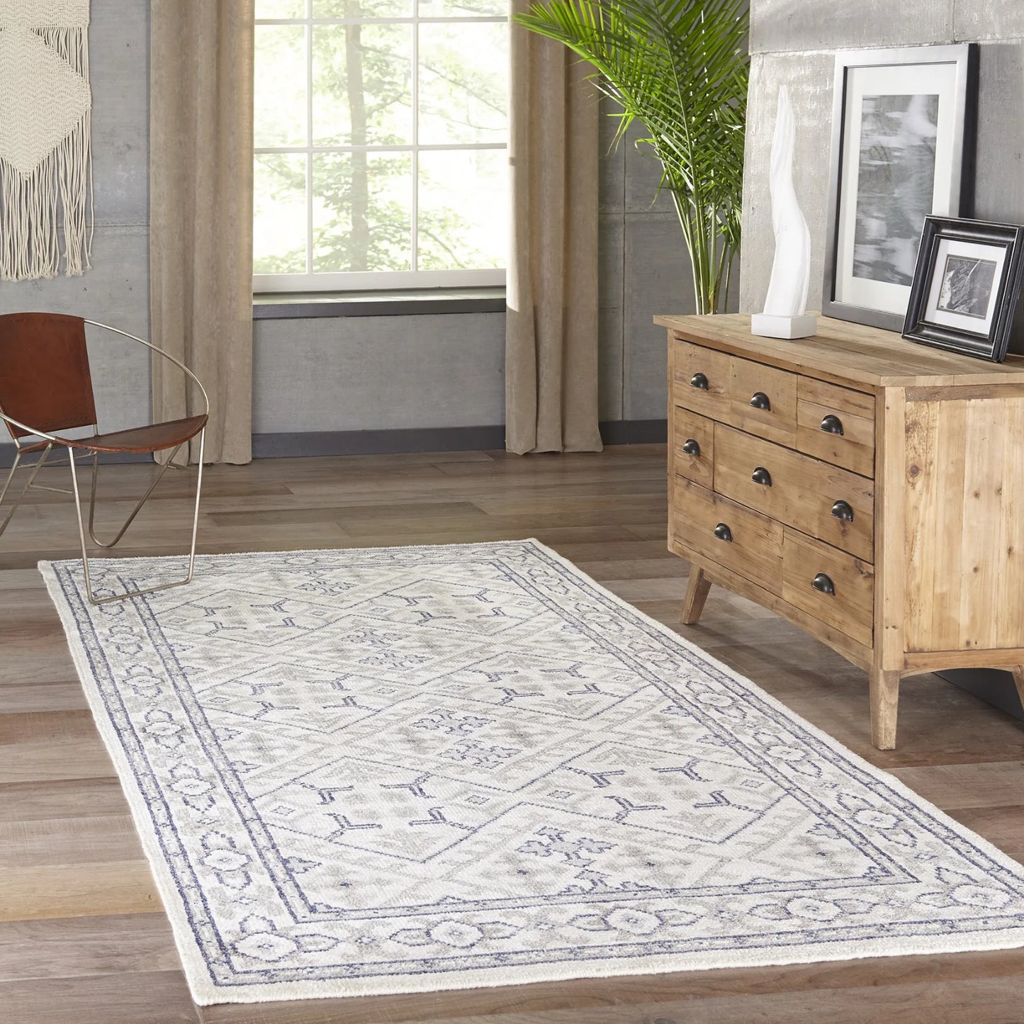 Momeni Nova NOV-2 Ivory Contemporary Hand Knotted Rug