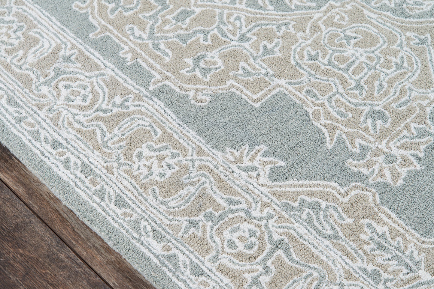 Momeni Valencia VAL-1 Light Blue Traditional Hand Tufted Rug