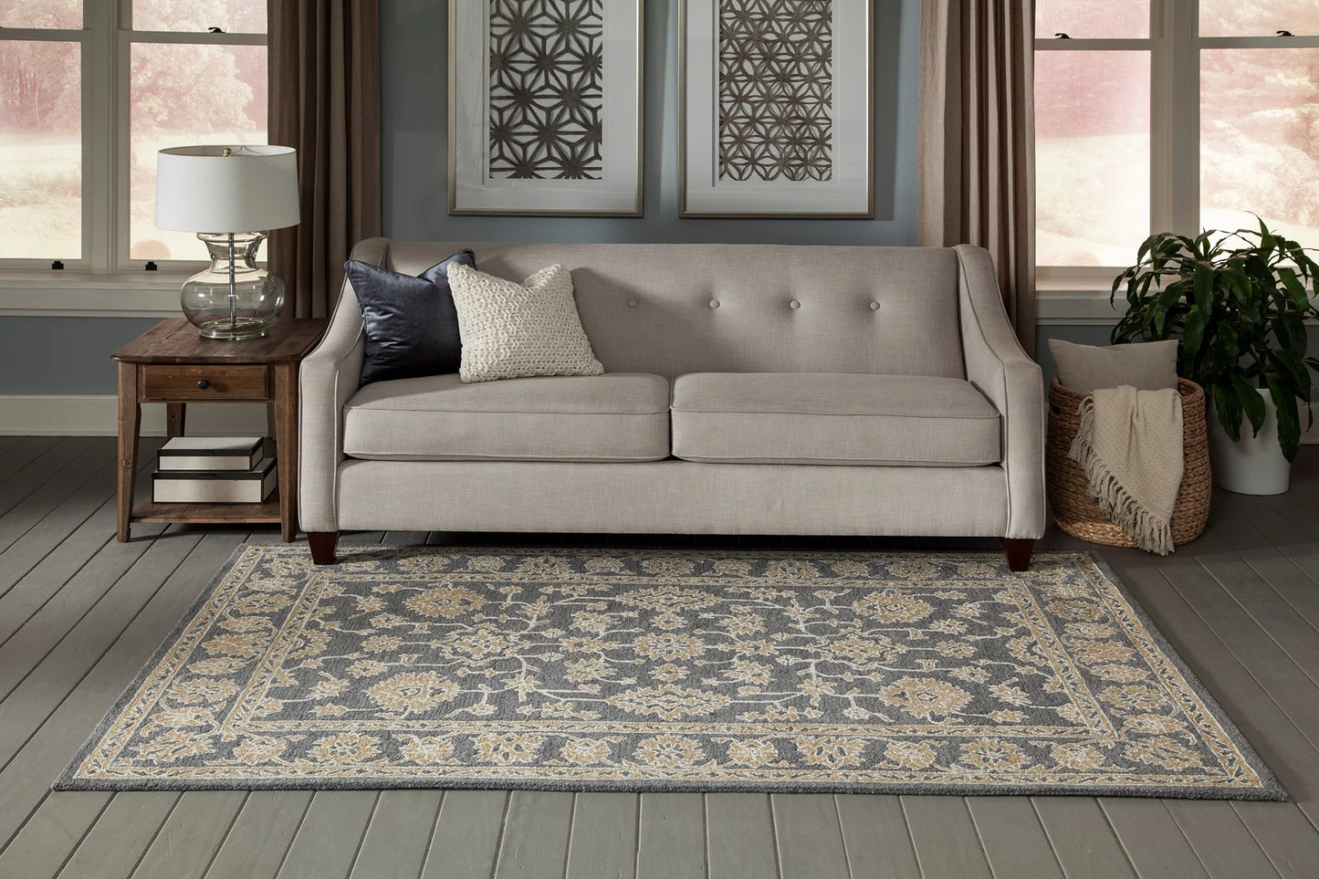 Momeni Valencia VAL-2 Grey Traditional Hand Tufted Rug