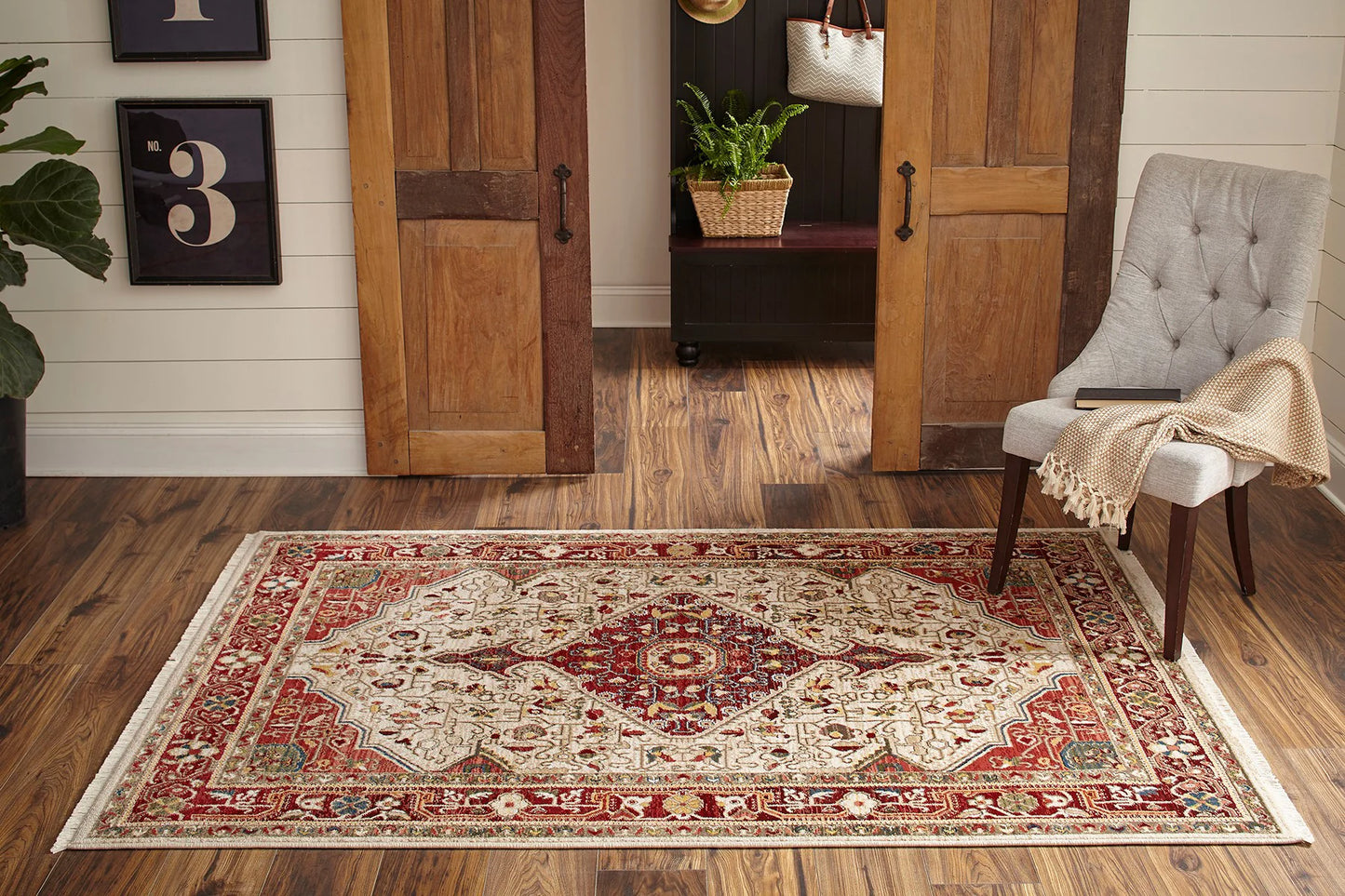 Momeni Lenox LE-02 Red Traditional Machine Made Rug