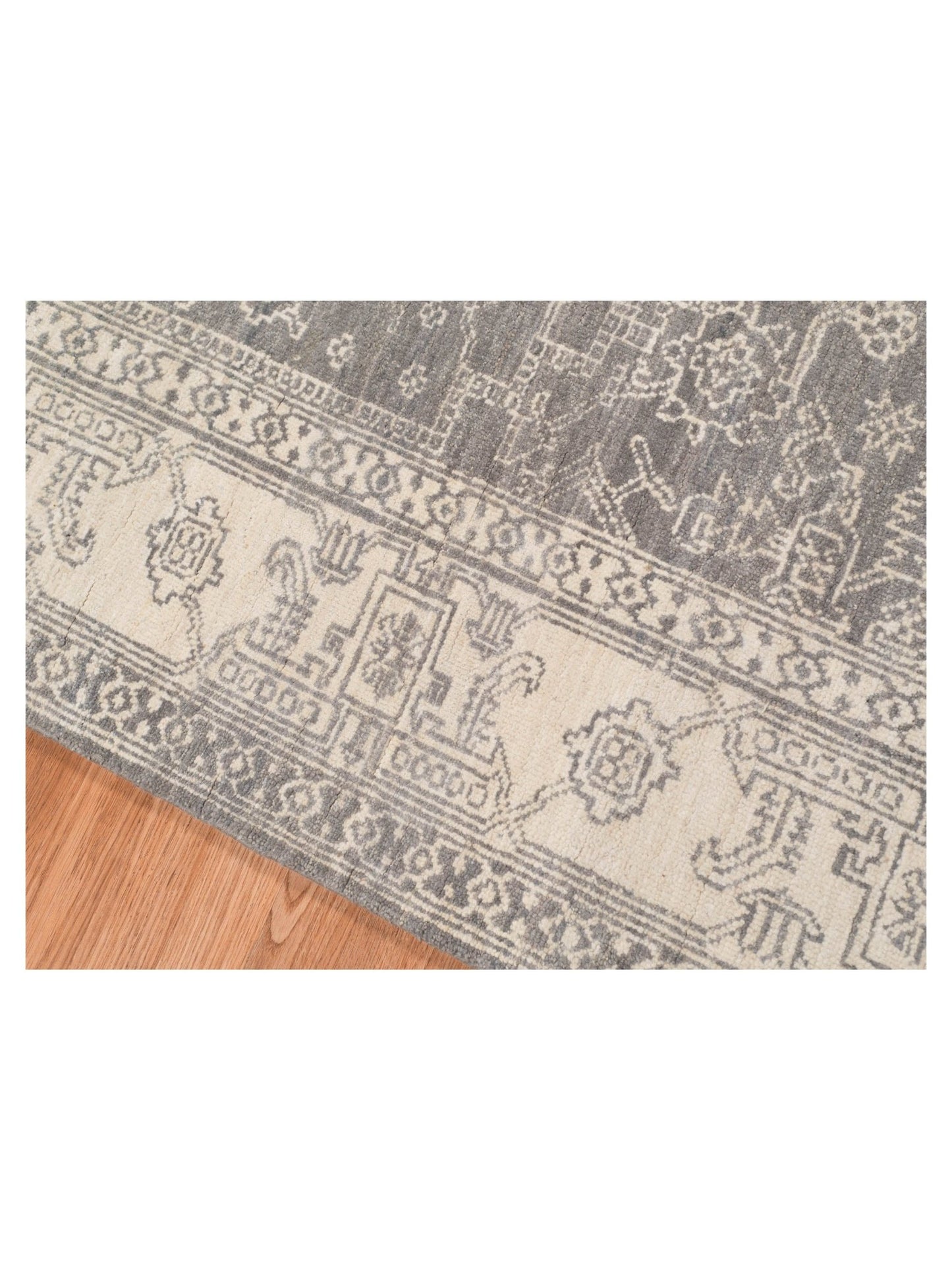 Limited NEWCASTLE NE - 304 SILVER SAND Traditional Knotted Rug - Rugs - Limited - Atlanta Designer Rugs