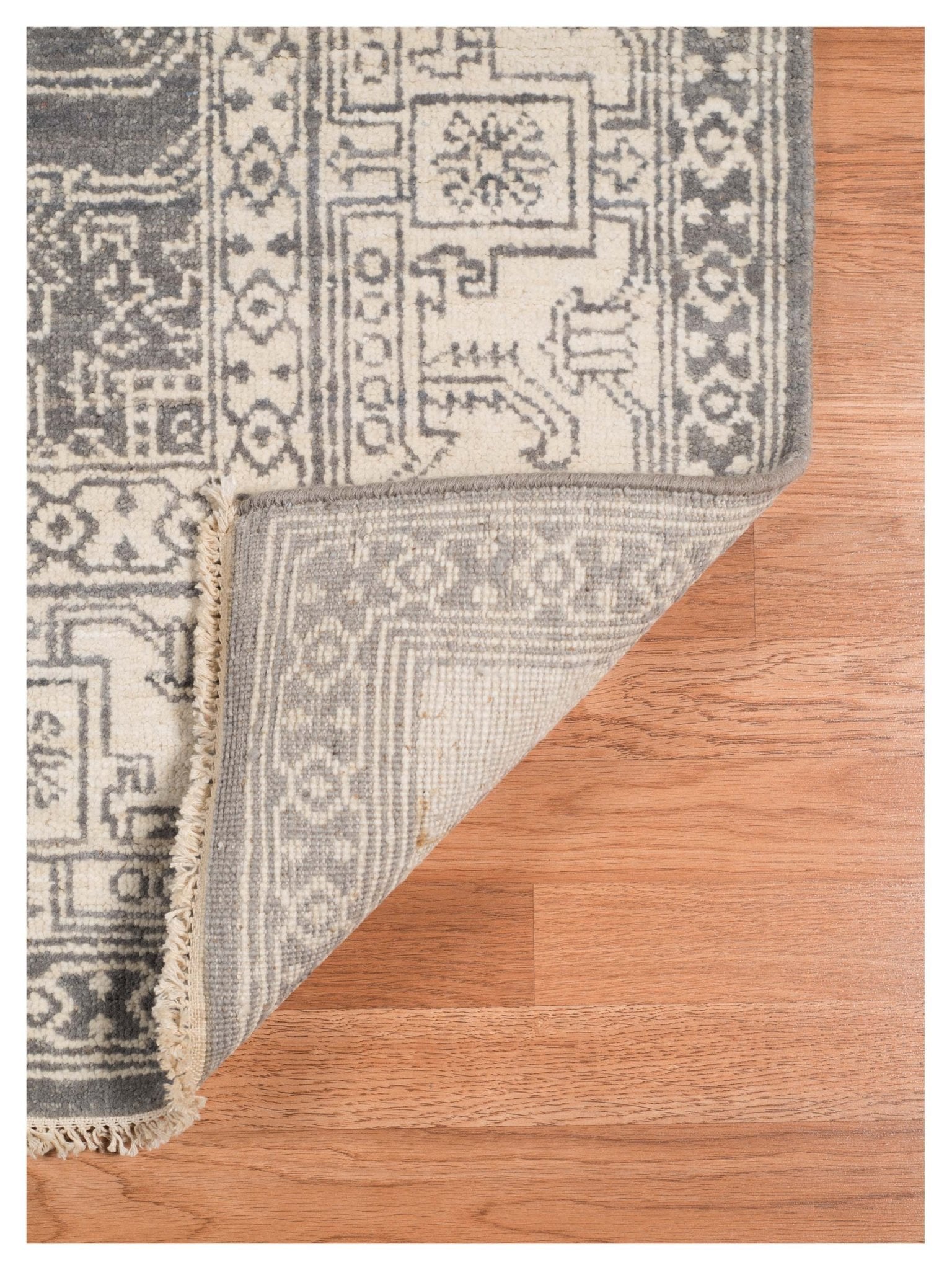 Limited NEWCASTLE NE - 304 SILVER SAND Traditional Knotted Rug - Rugs - Limited - Atlanta Designer Rugs