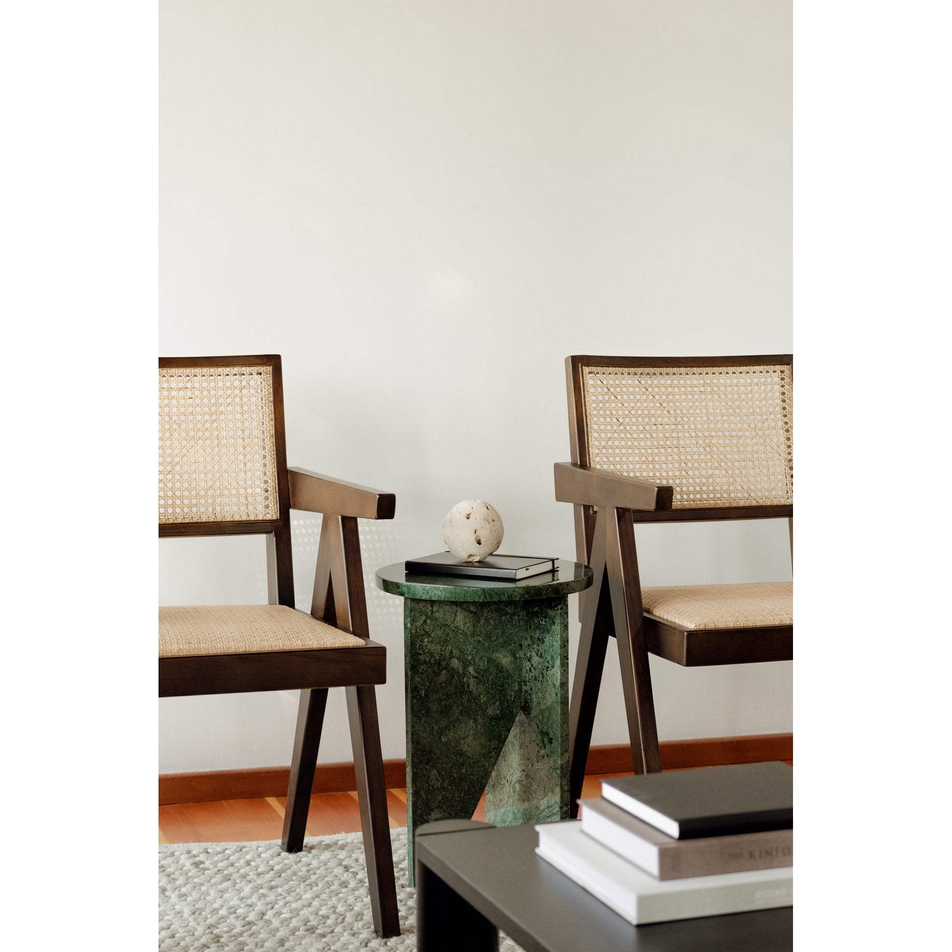 Moes Home Accent Tables Grace Green Contemporary Furniture