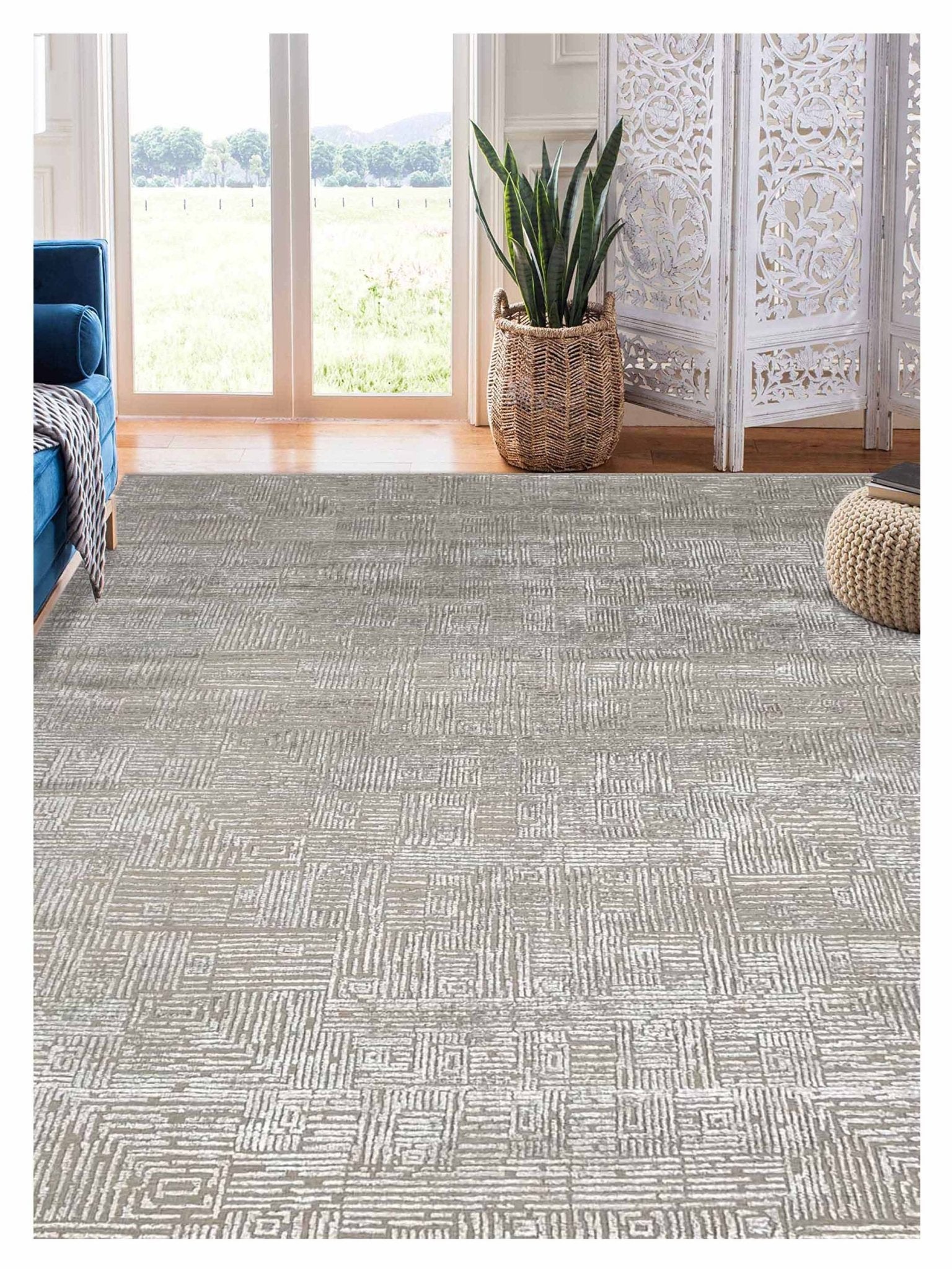 Limited Quantum QN - 352 IVORY Transitional Knotted Rug - Rugs - Limited - Atlanta Designer Rugs