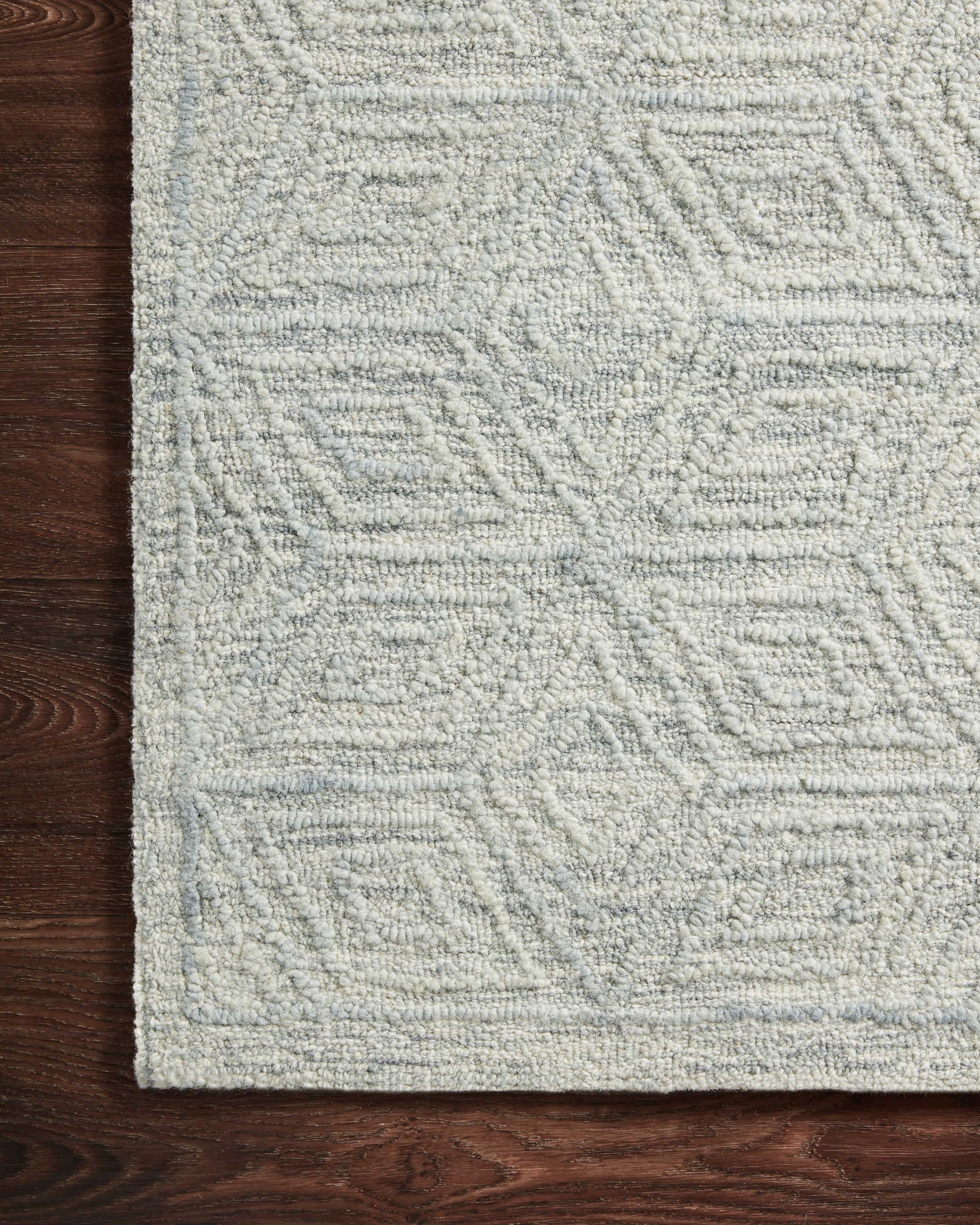 Magnolia Home Sarah SAR-01 Sky Contemporary Hand Tufted Rug