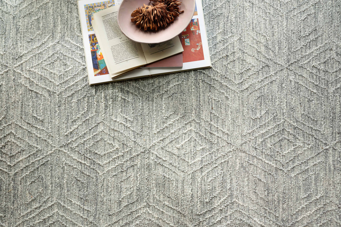 Magnolia Home Sarah SAR-01 Sky Contemporary Hand Tufted Rug