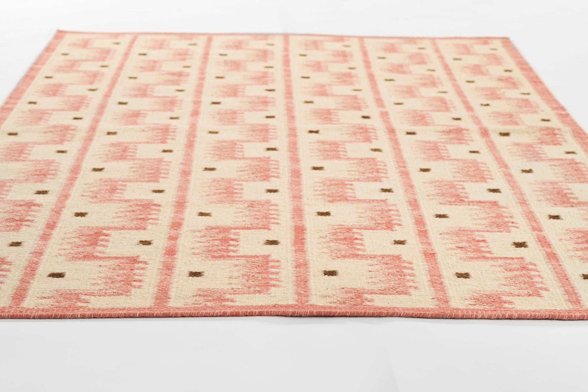 Momeni Scandi  Blush  Contemporary