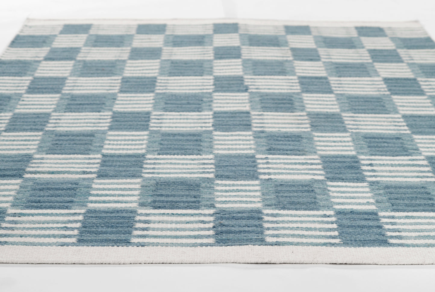 Momeni Scandi  Blue  Contemporary