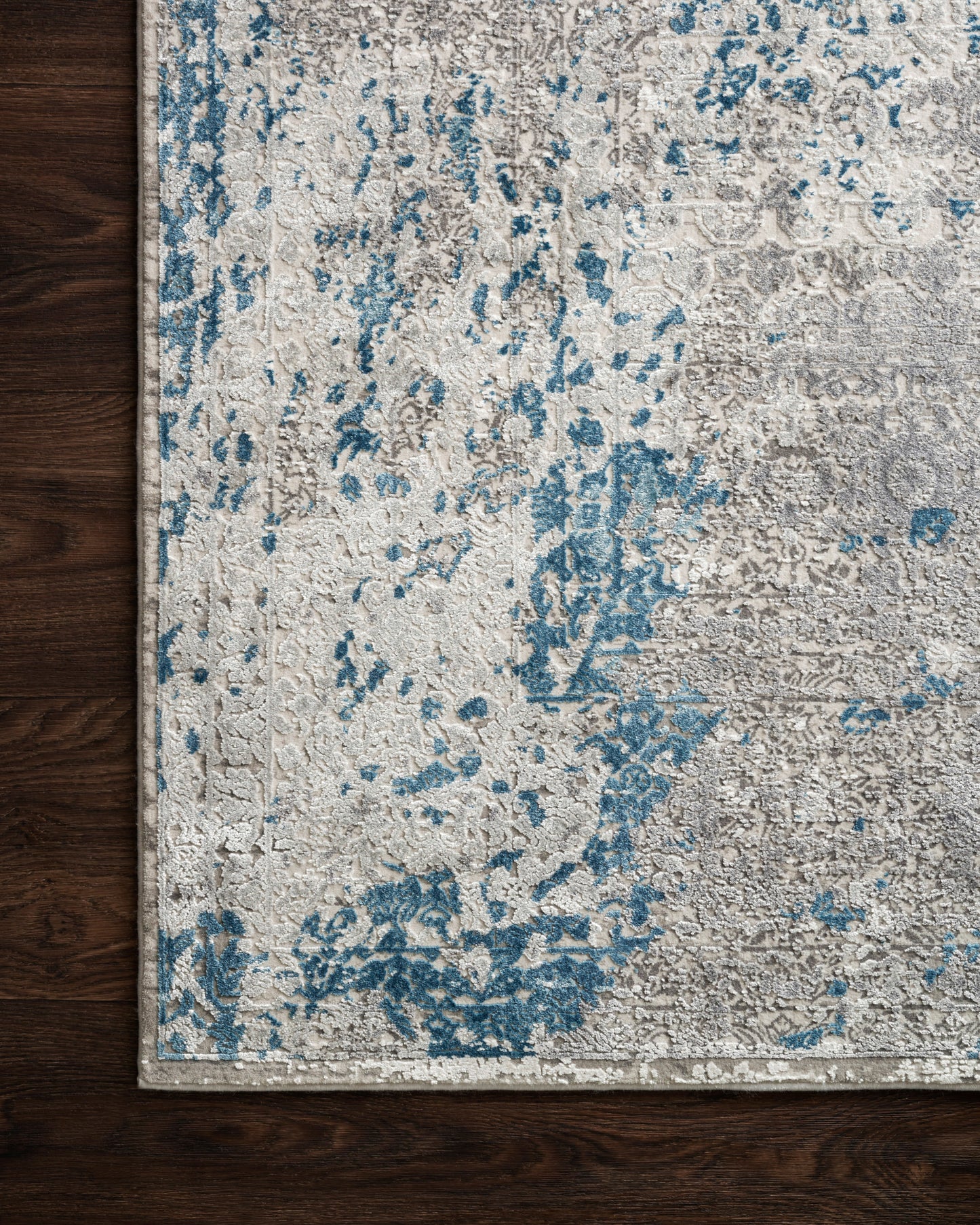 Loloi SIENNE SIE-01 Dove Ocean Contemporary Power Loomed Rug