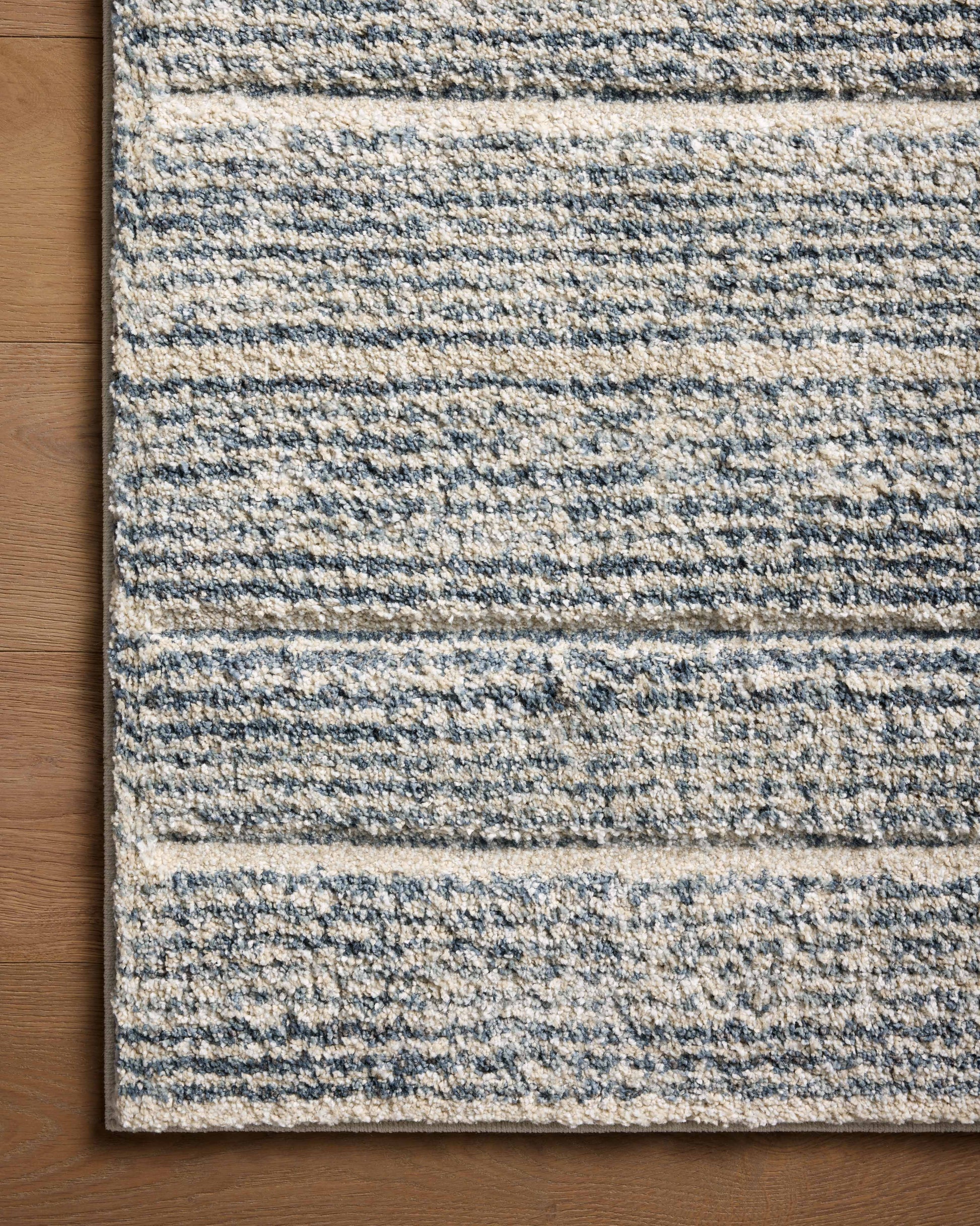 Loloi Silas SLA-03 Oatmeal Blue Traditional Power Loomed Rug