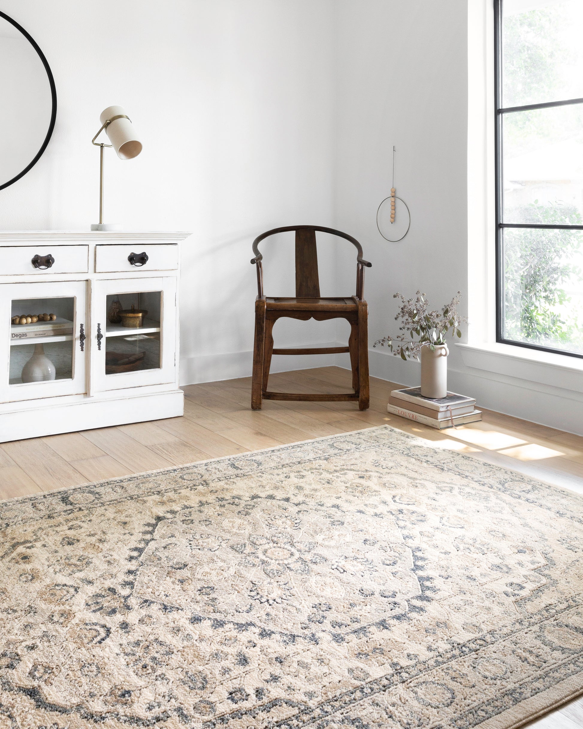 Loloi II Teagan TEA-01 Natural Lt. Grey Traditional Power Loomed Rug