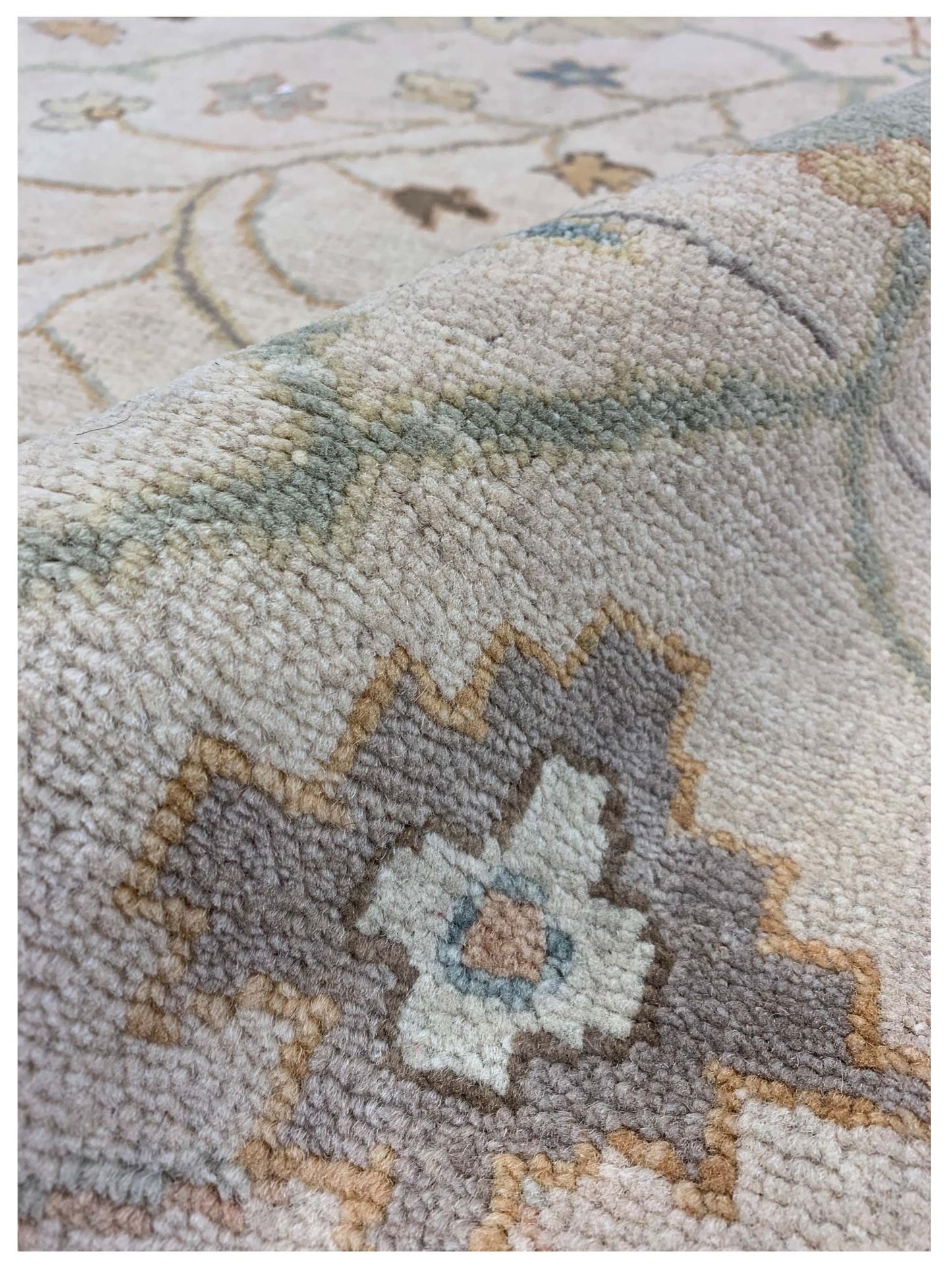 Artisan Julie Beige Beige Transitional Knotted Rug - Rugs - Artisan - Atlanta Designer Rugs