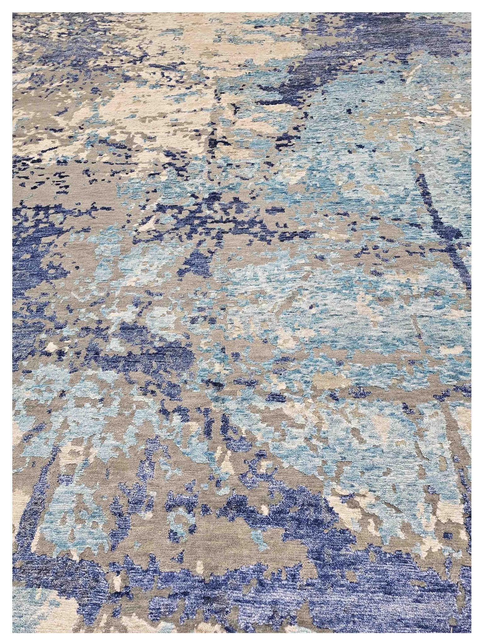 Artisan Tawny Silver Blue Transitional Knotted Rug - Rugs - Artisan - Atlanta Designer Rugs