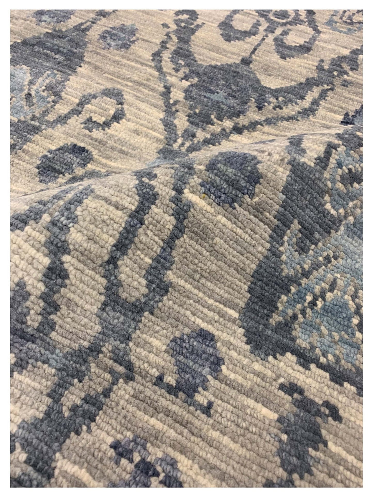 Artisan Amanda Tq.Grey Transitional Knotted Rug - Rugs - Artisan - Atlanta Designer Rugs