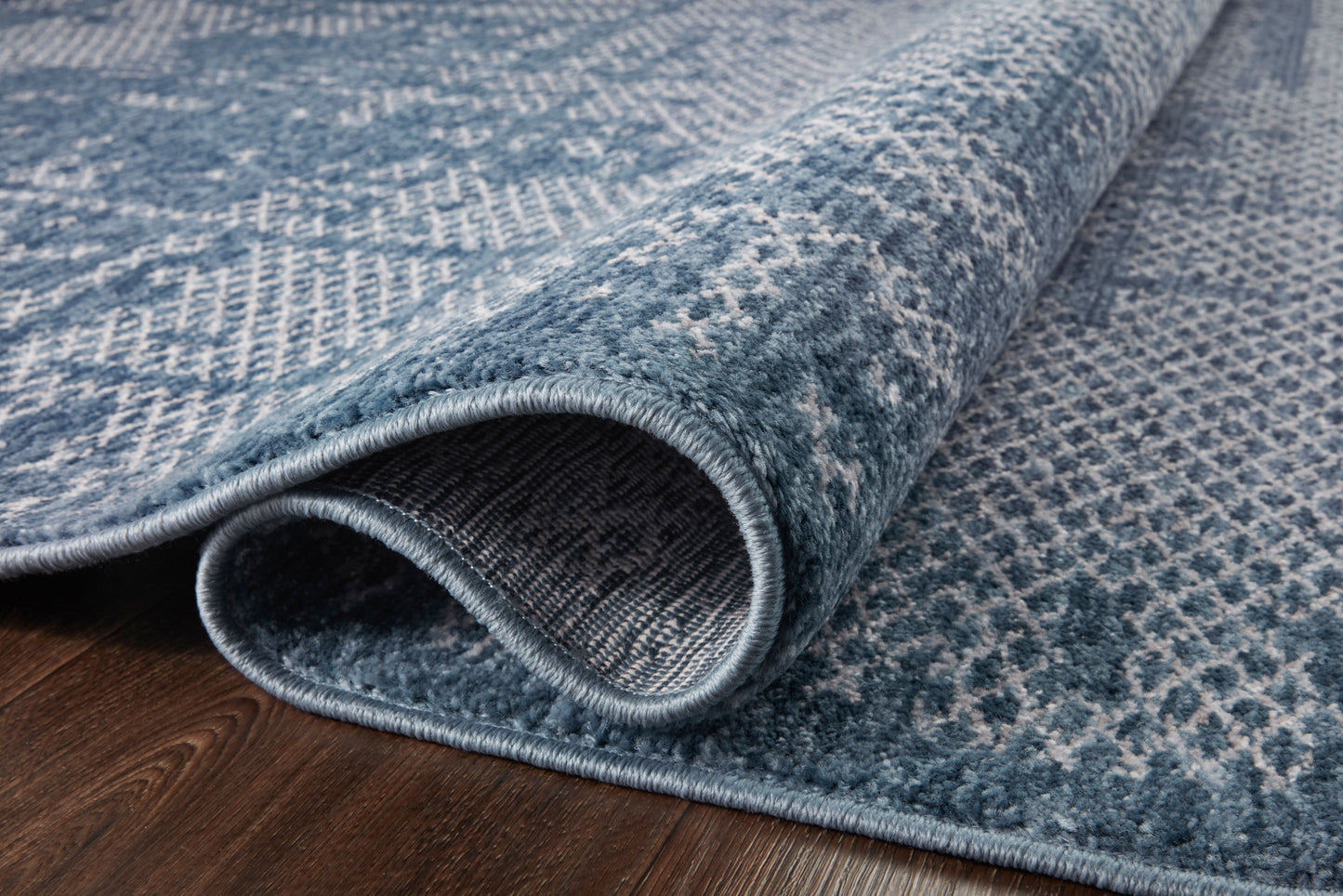 Loloi II Vance VAN-01 Denim Dove Traditional Power Loomed Rug