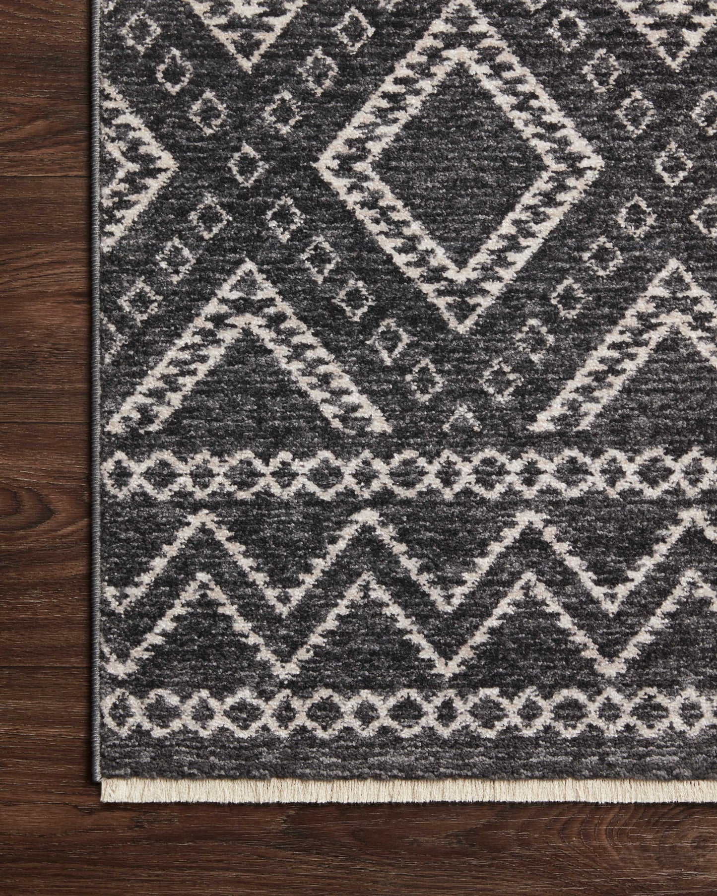 Loloi II Vance VAN-05 Charcoal Dove Traditional Power Loomed Rug