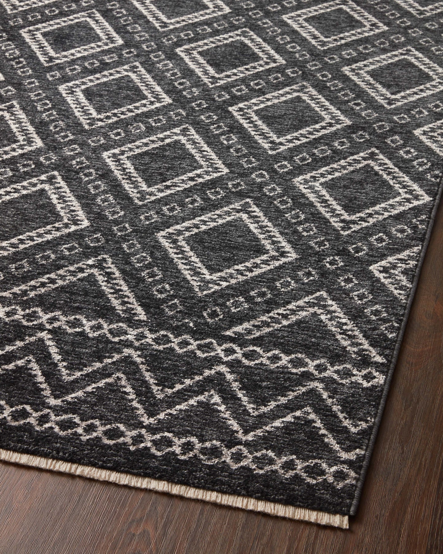 Loloi II Vance VAN-05 Charcoal Dove Traditional Power Loomed Rug