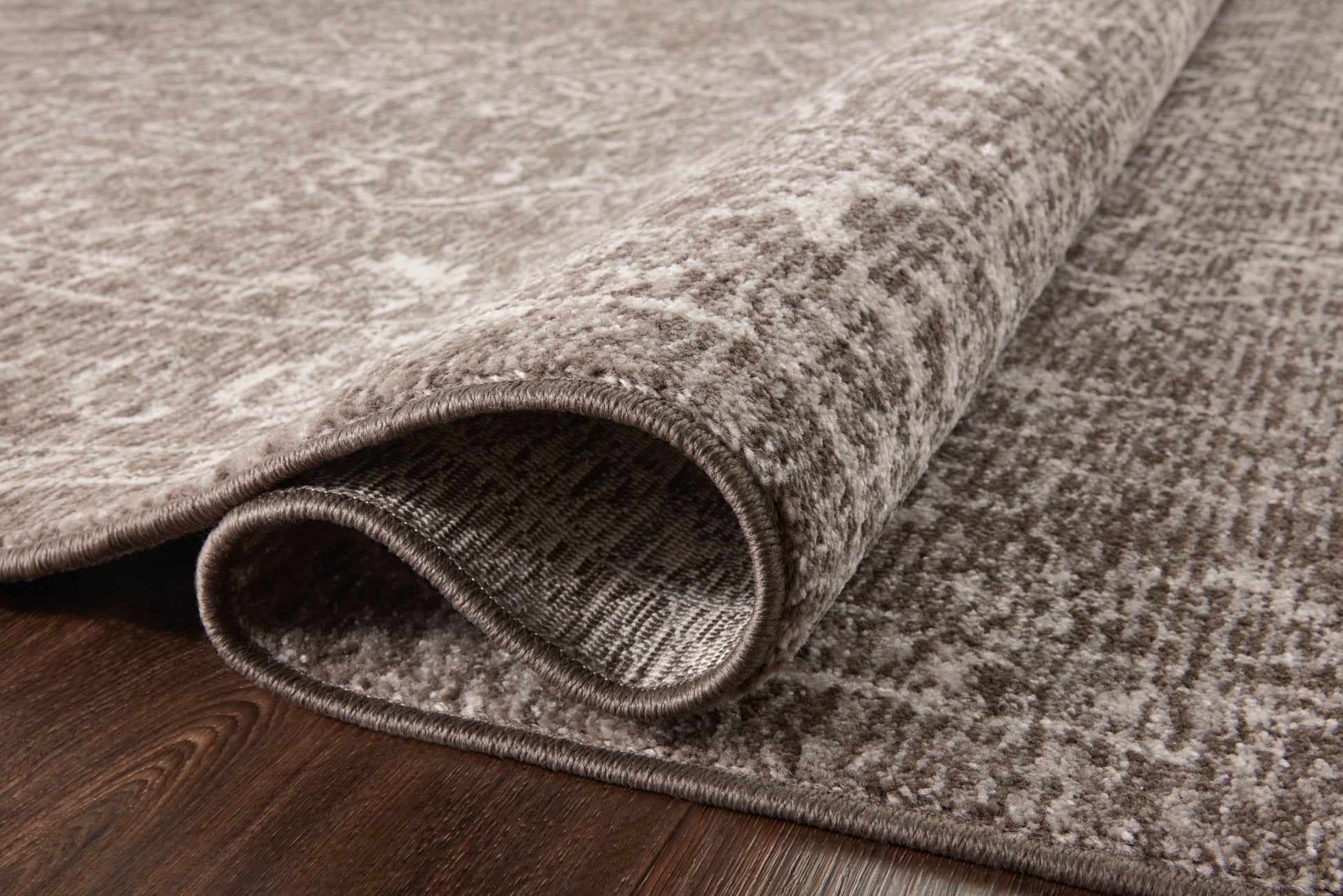 Loloi II Vance VAN-08 Taupe Dove Traditional Power Loomed Rug