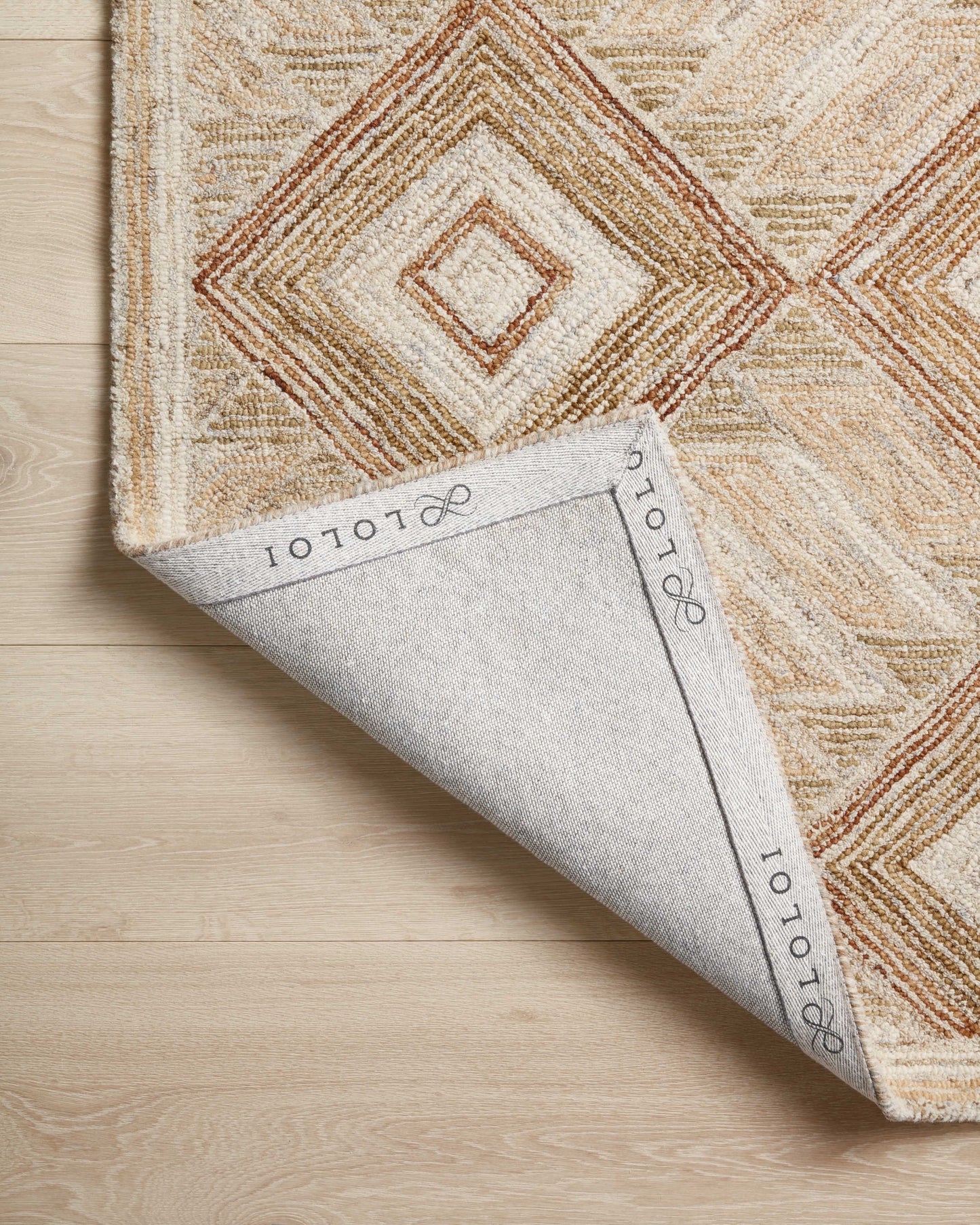 Loloi II Varena VAR-01 Sand clay Contemporary Hand Tufted Rug