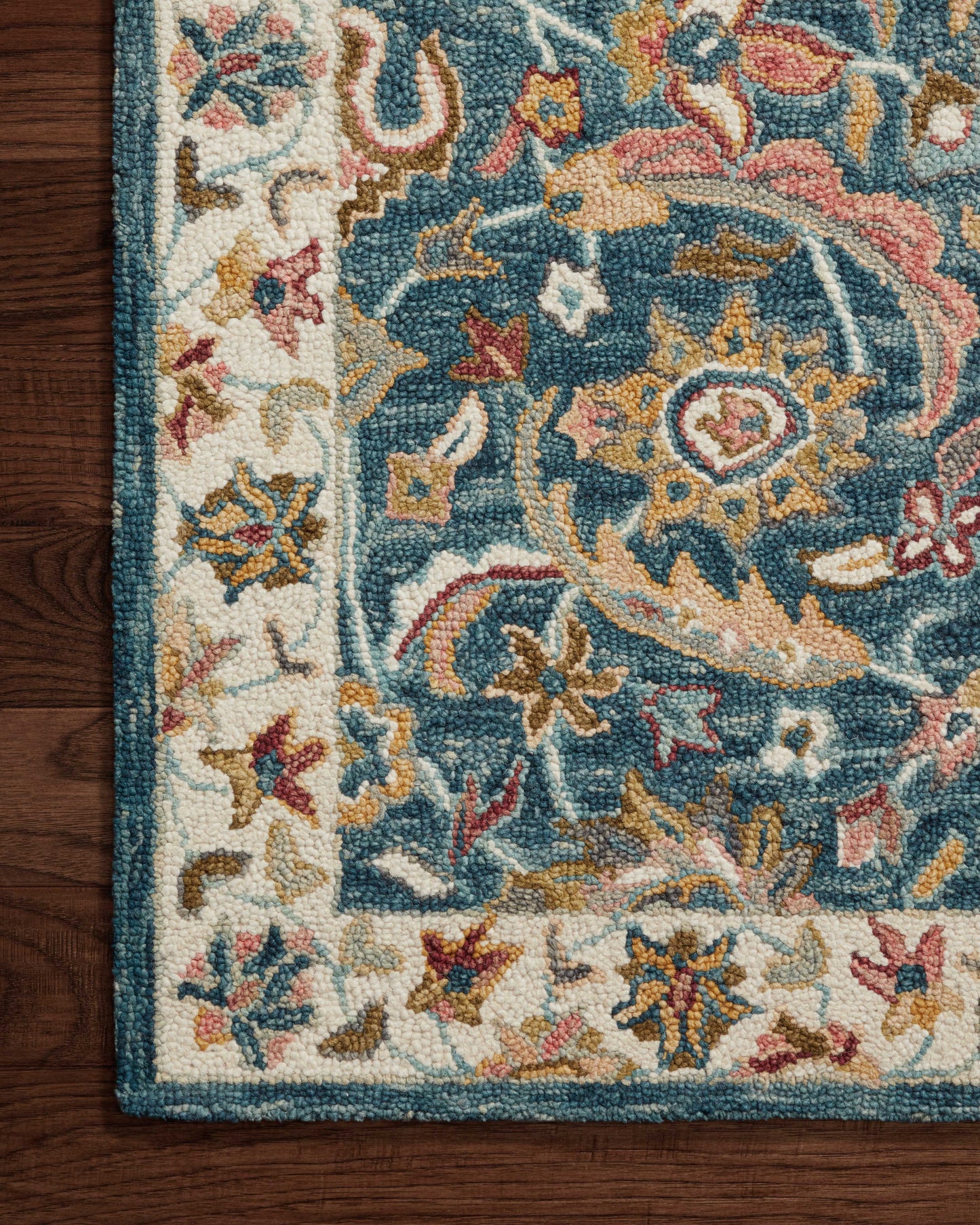 Loloi VICTORIA VK-24 Ocean Multi Traditional Hooked Rug