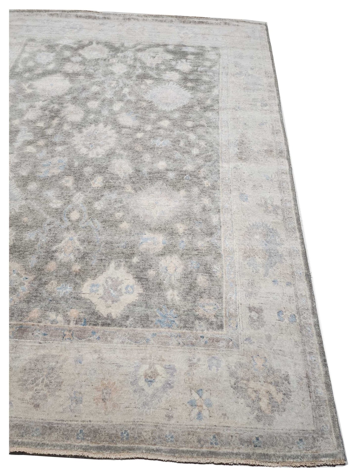 Artisan Julie Grey Silver Traditional Knotted Rug - Rugs - Artisan - Atlanta Designer Rugs