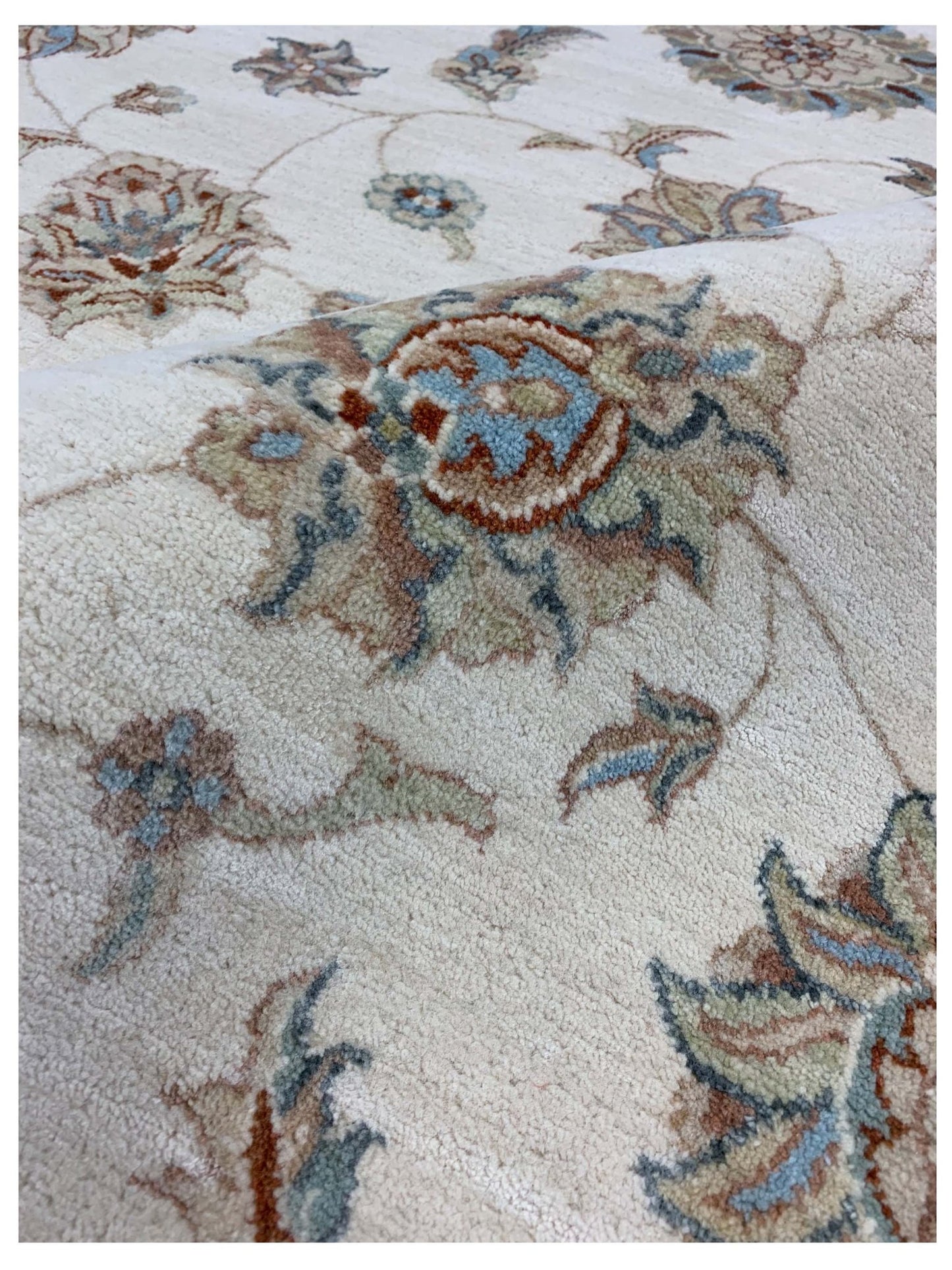 Artisan Zara Ivory Traditional Knotted Rug - Rugs - Artisan - Atlanta Designer Rugs