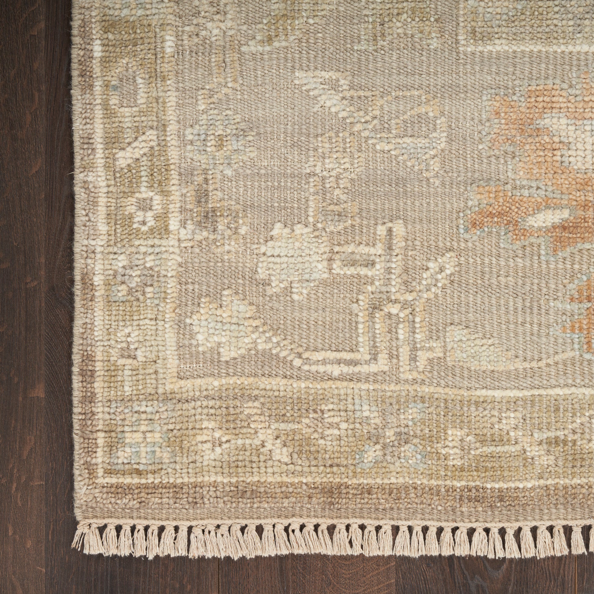 Nourison Home Whispers  Taupe  Traditional