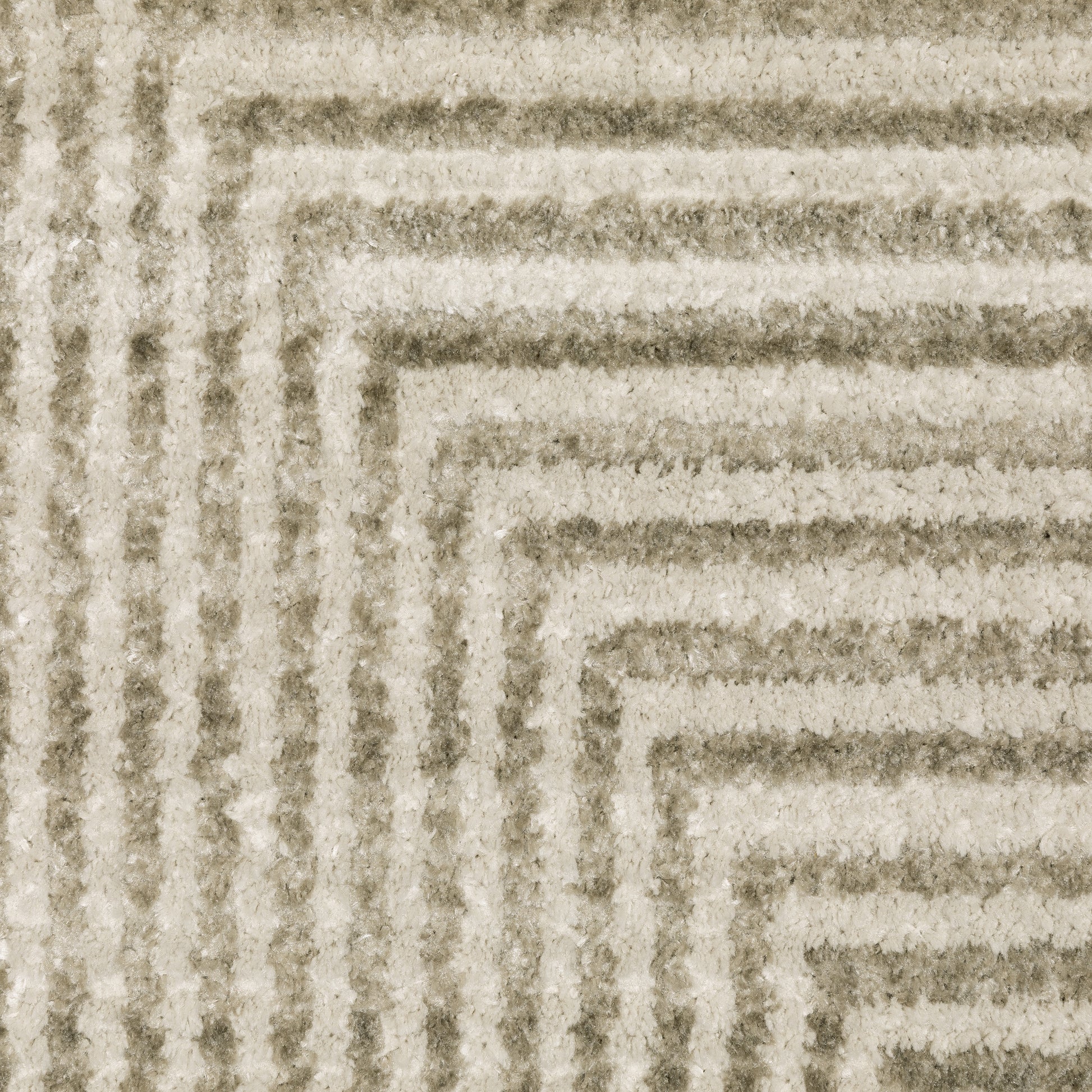 Oriental Weavers Bauer 4150E Beige Casual Power-Loomed Rug