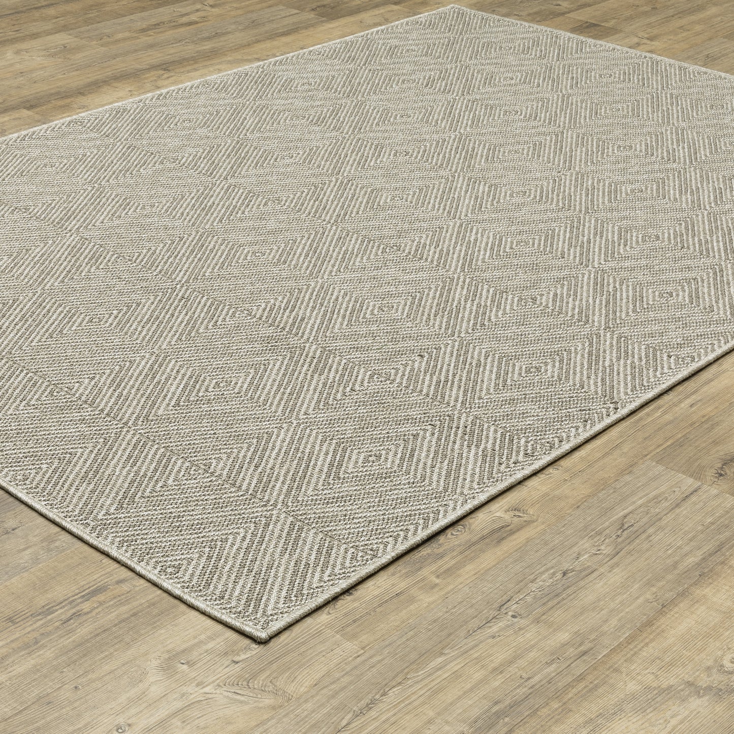 Oriental Weavers Caicos CA08A Grey Grey Casual Power-Loomed Rug