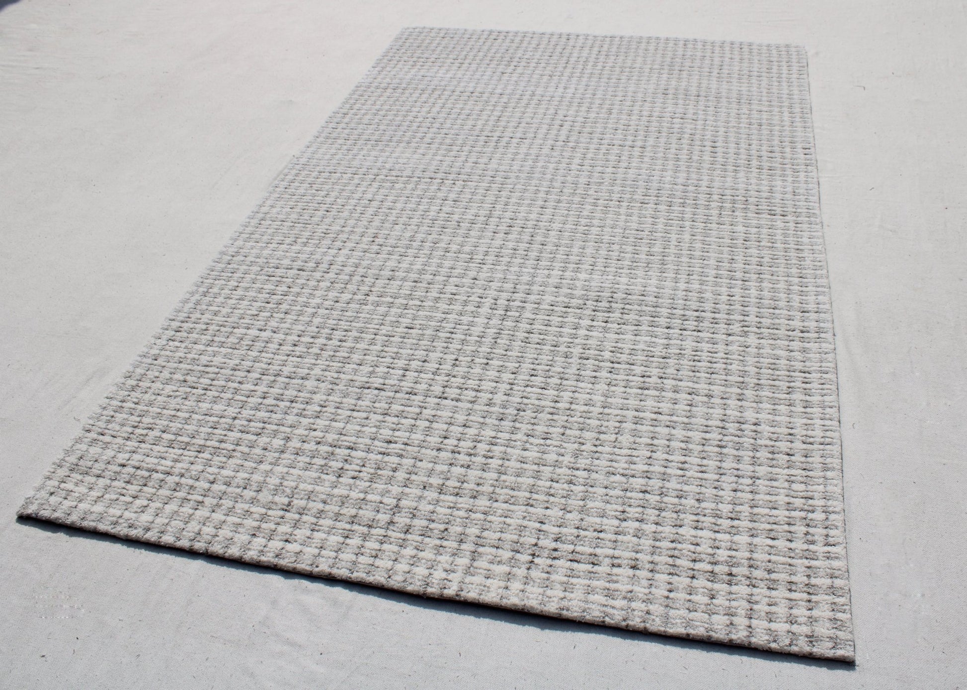 Dynamic Rugs Trono 5481 Ivory Silver Modern Handmade Rug - Rugs - Dynamic Rugs - Atlanta Designer Rugs