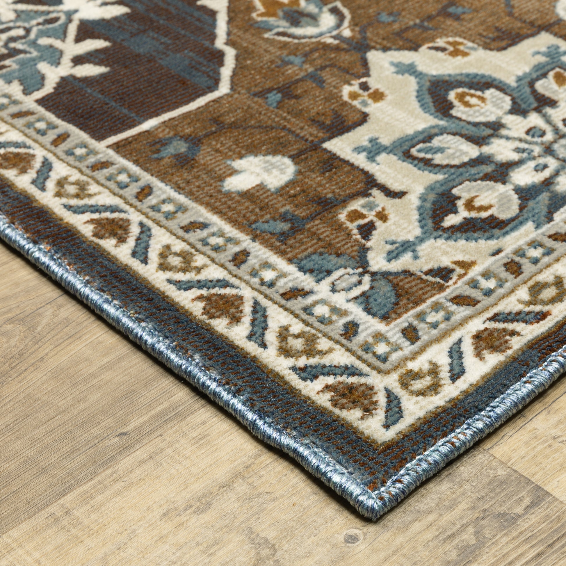 Oriental Weavers Ellington ELL07 Blue Casual Power-Loomed Rug