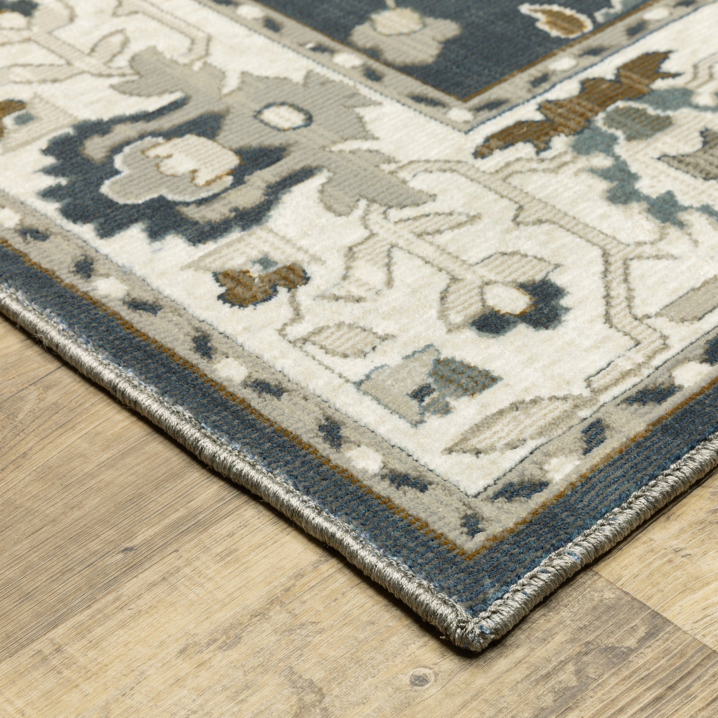 Oriental Weavers Ellington ELL08 Blue Traditional Power-Loomed Rug