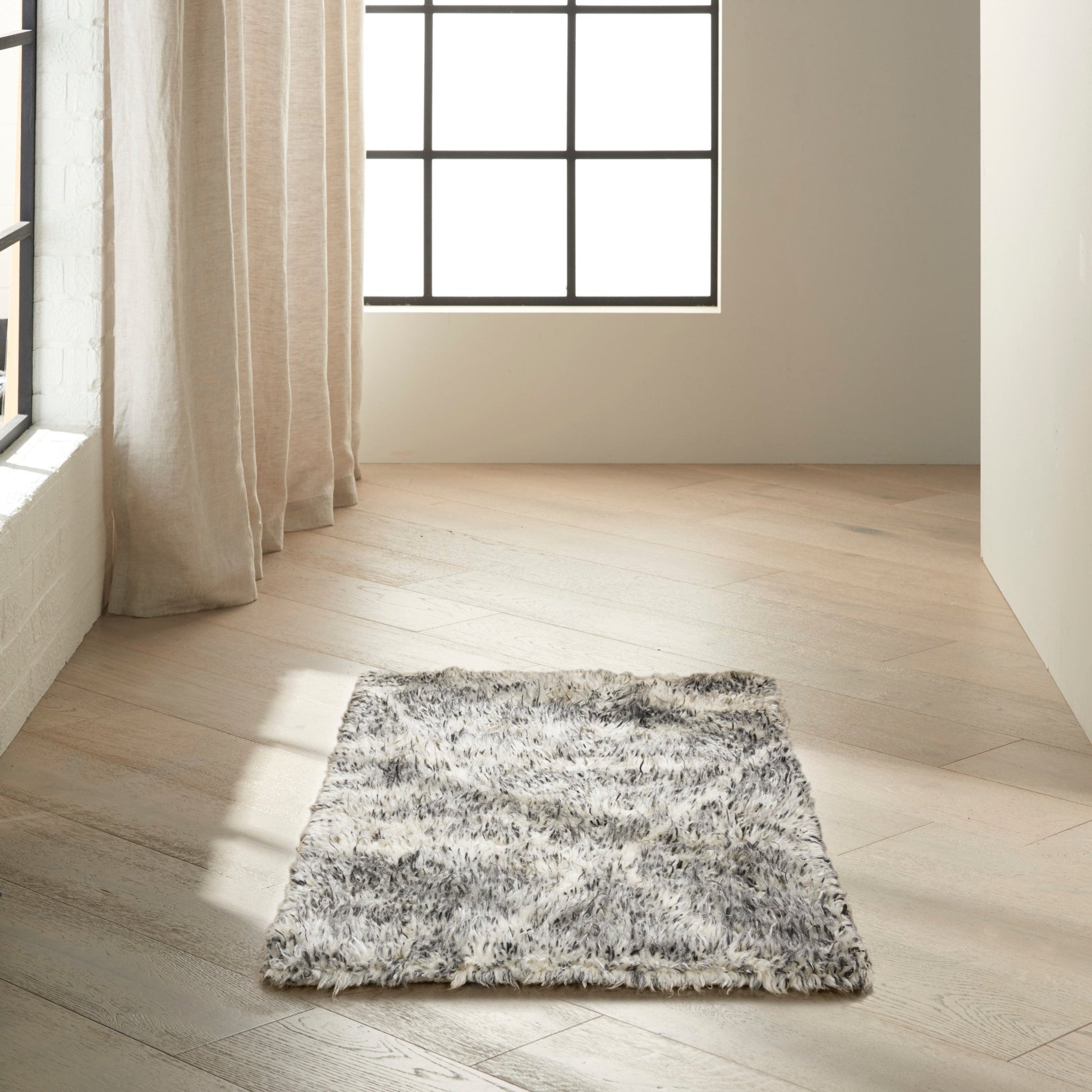 Calvin Klein San Antonio CK774 Charcoal Ivory Transitional Knotted Rug - Rugs - Calvin Klein - Atlanta Designer Rugs